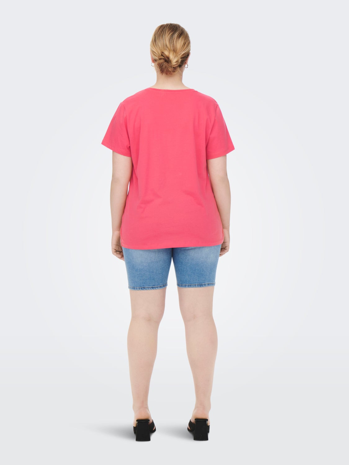 Regular Fit V-Neck T-Shirt