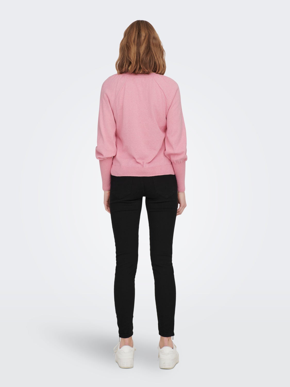 Pullover with puff sleeves