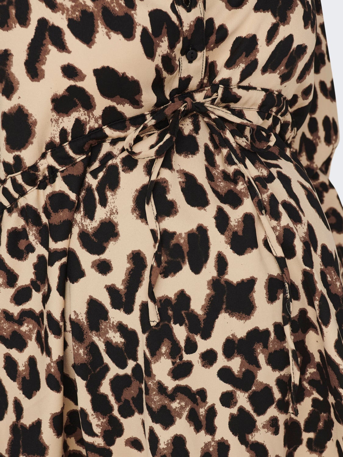 Mama 7/8 sleeve V-neck Top