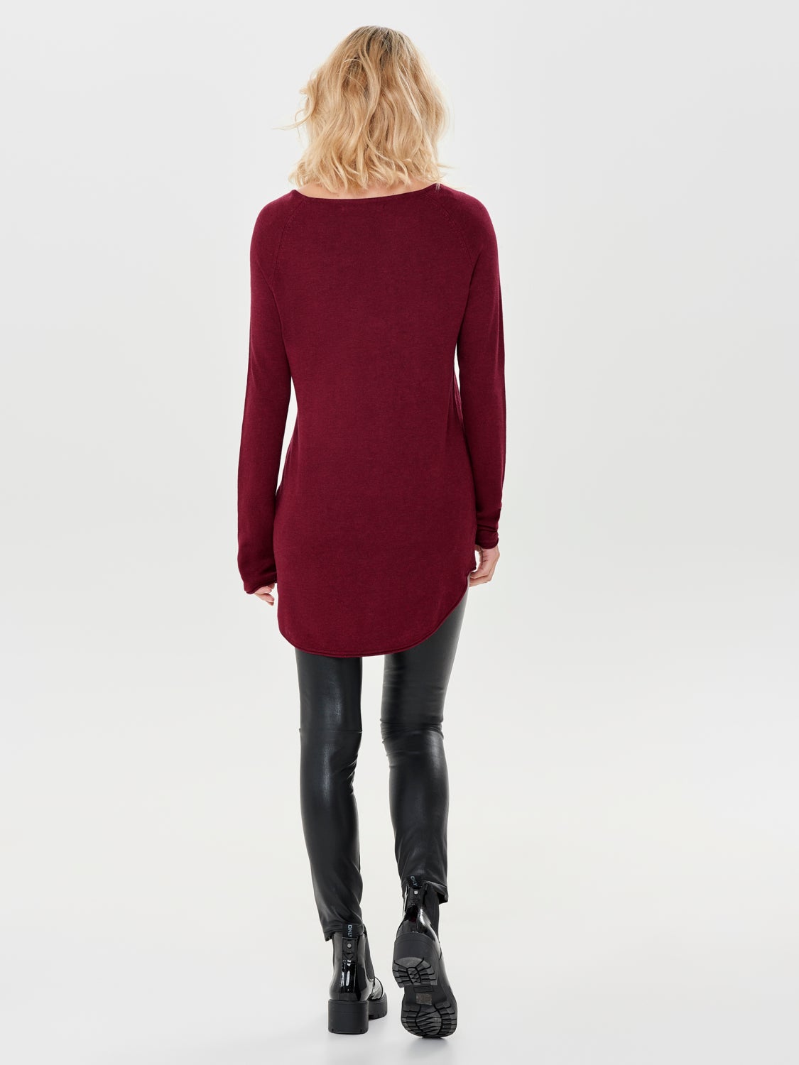 Long Knitted Pullover