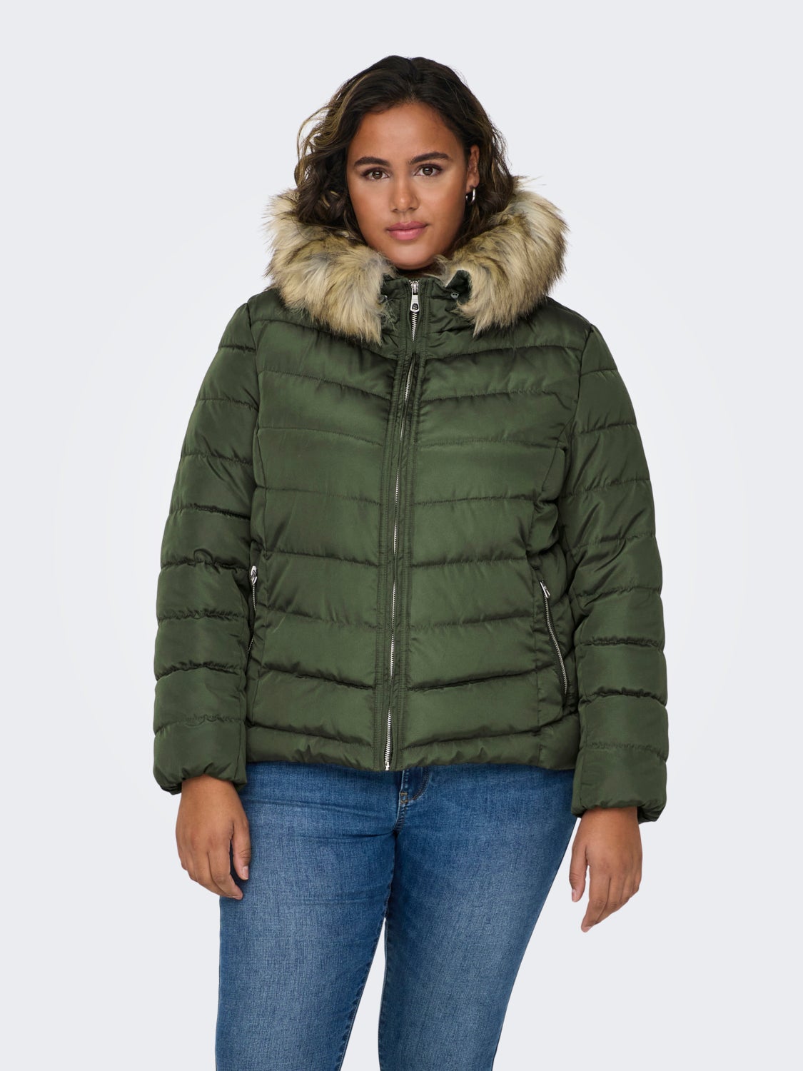 Curvy quilted jacket