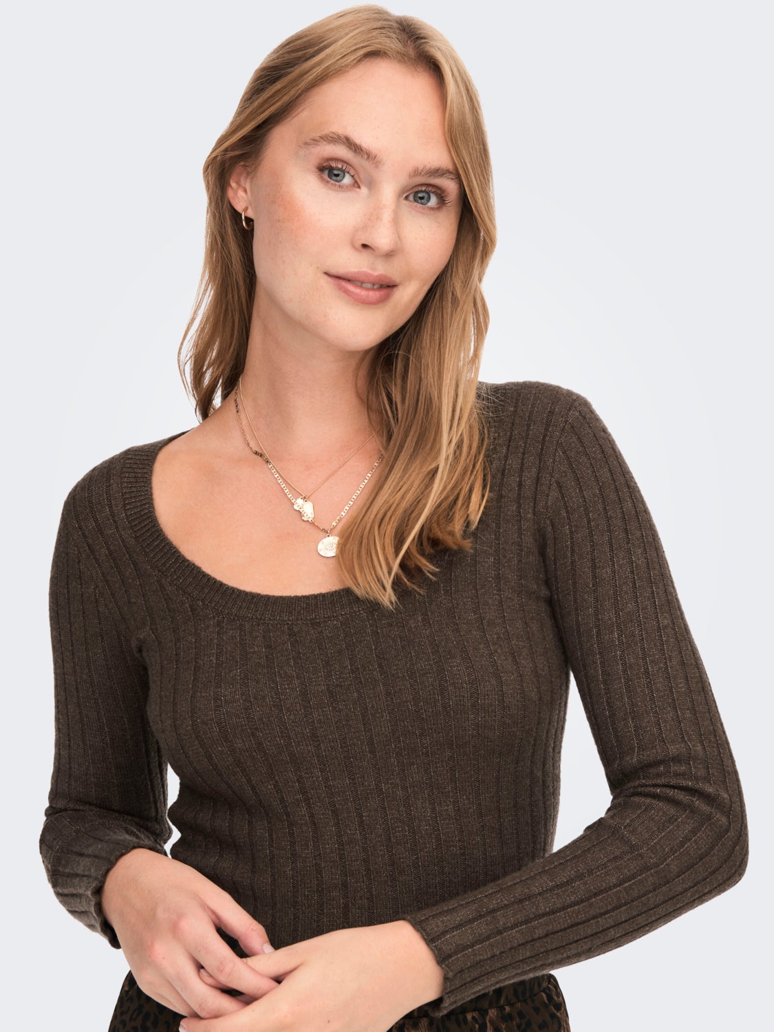 U-neck Knitted Pullover