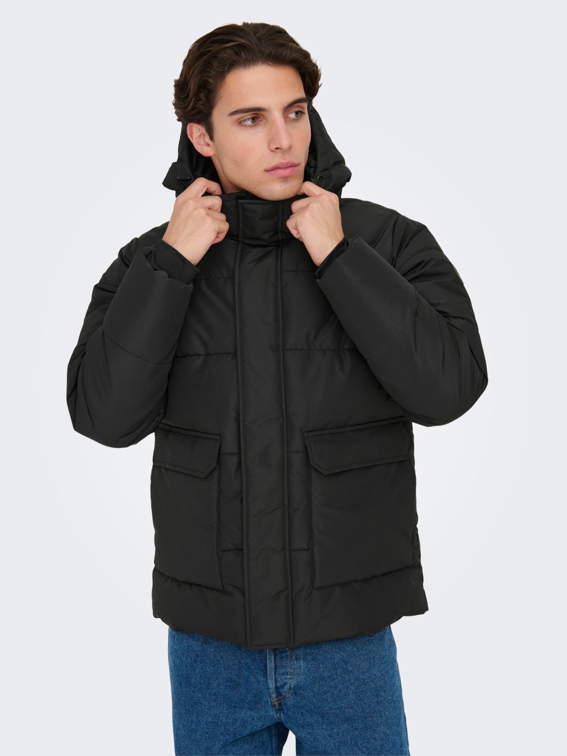 Short puffer jacket