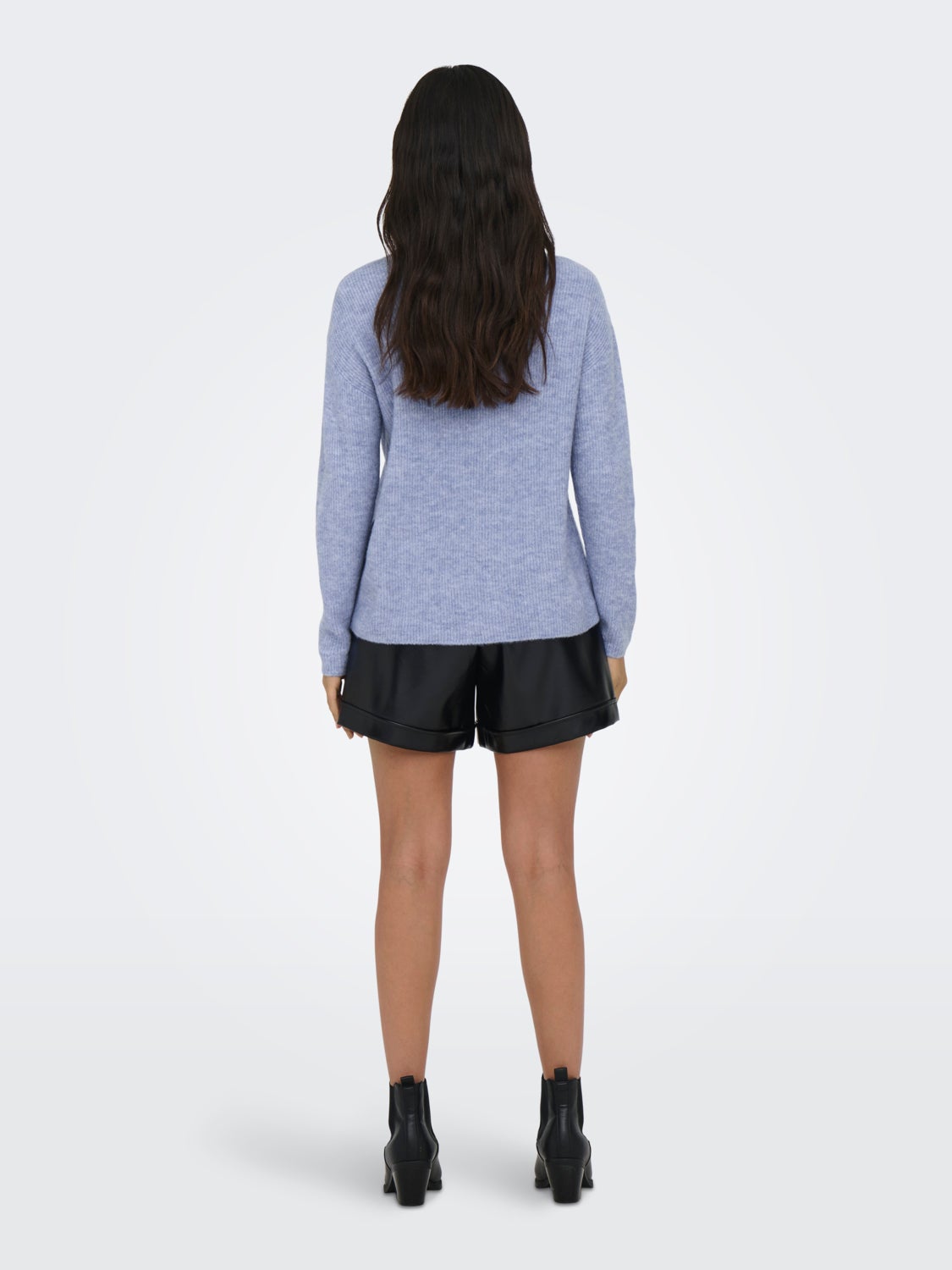 High neck knitted pullover