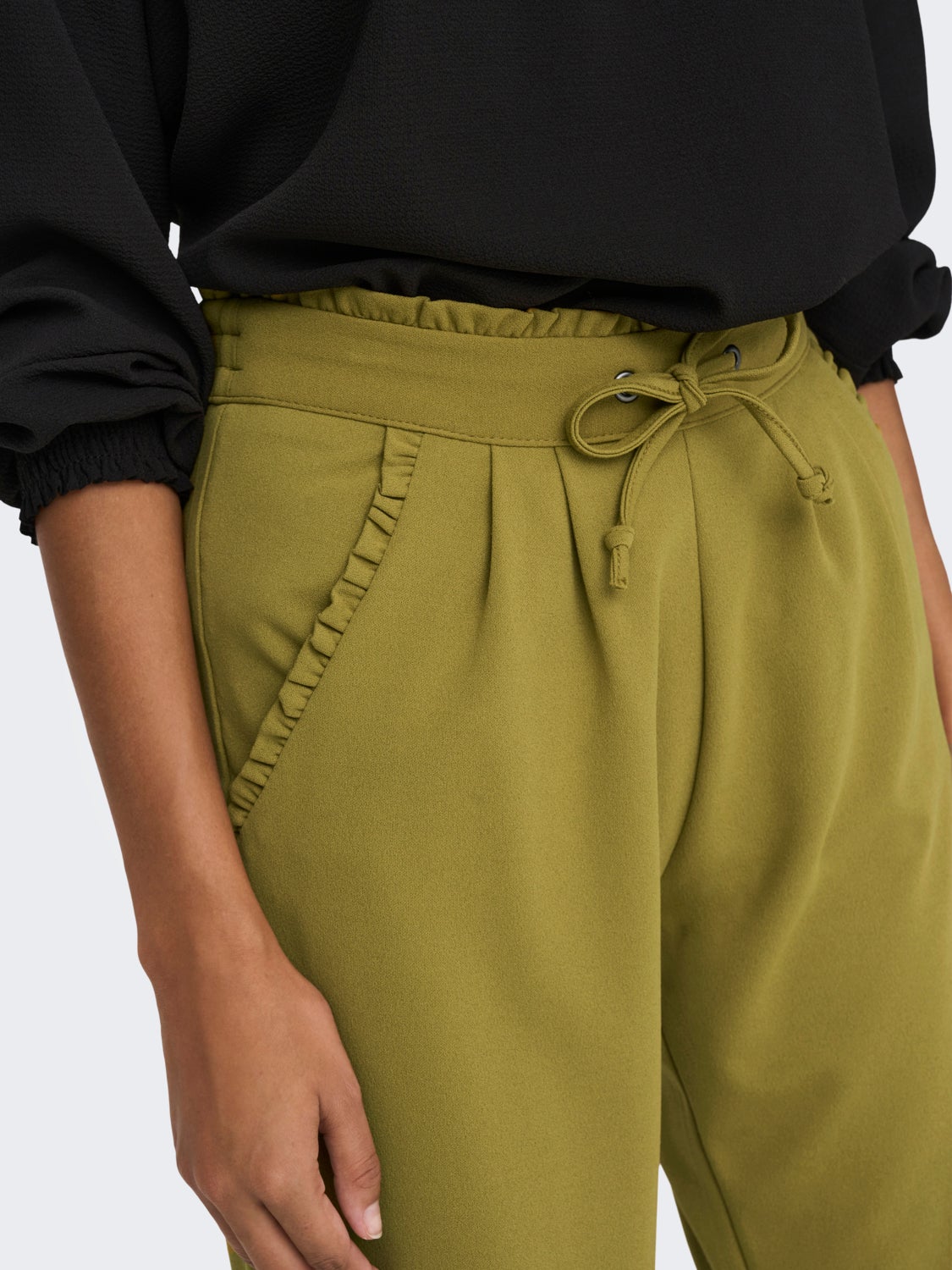 Pants with side pockets