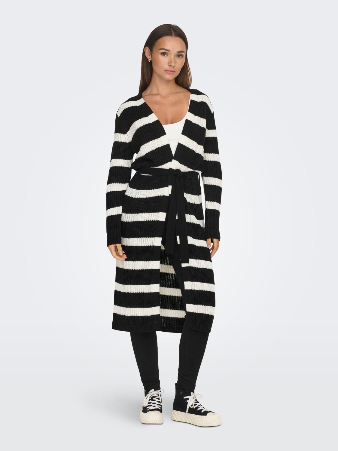 Long knitted cardigan