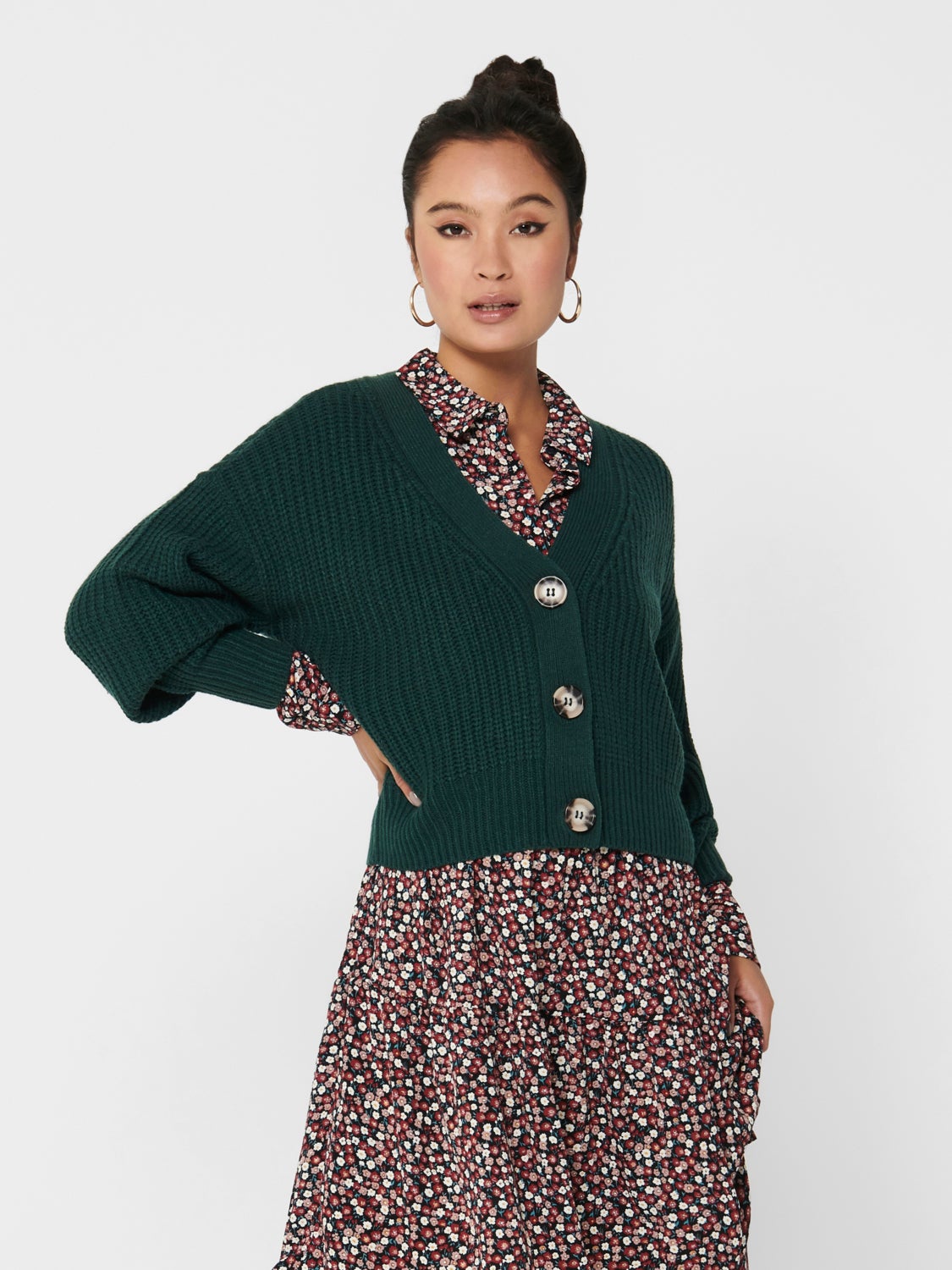 Short Knitted Cardigan