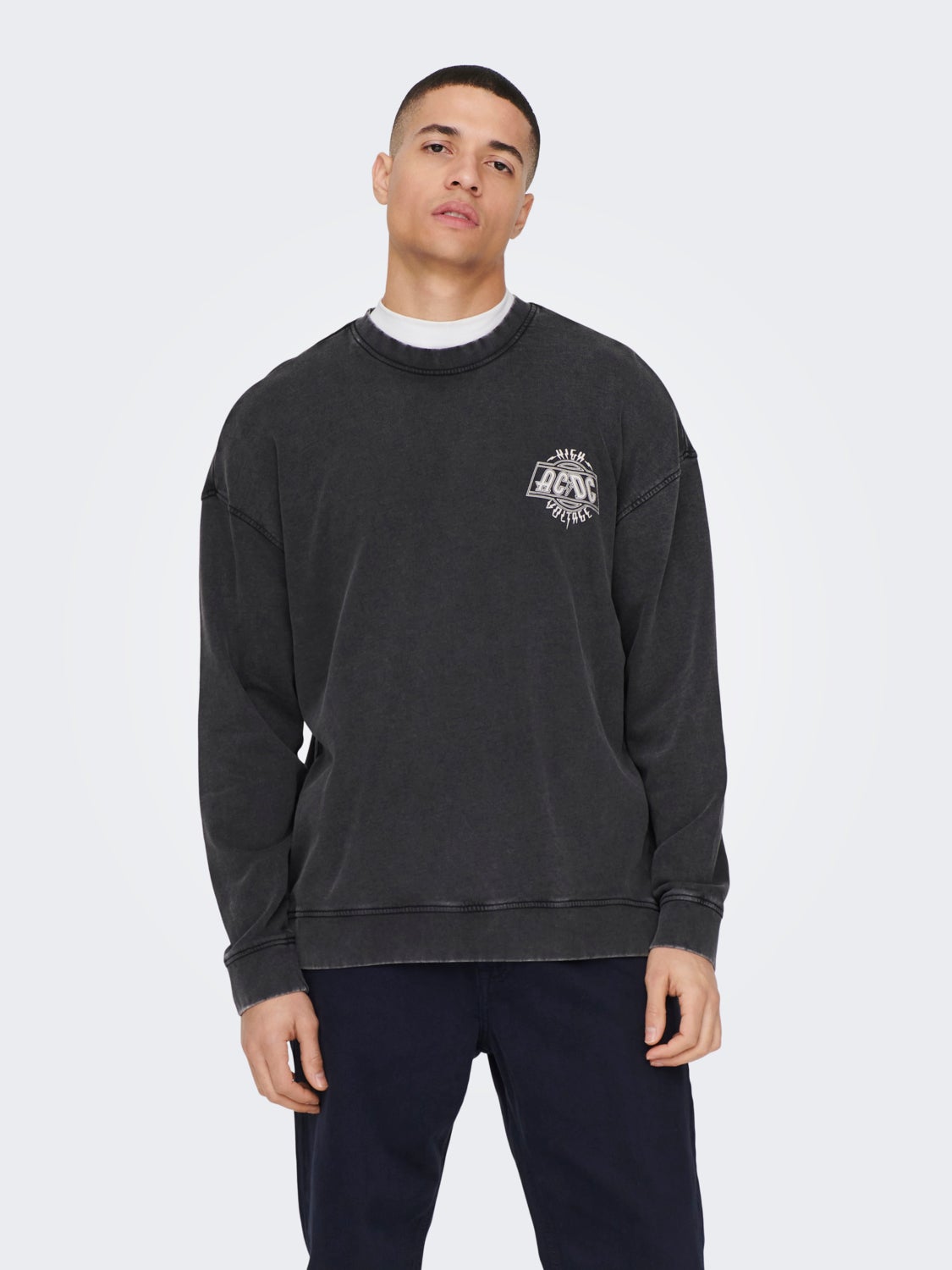 Relaxed Fit Crew neck Dropped shoulders Sweatshirt