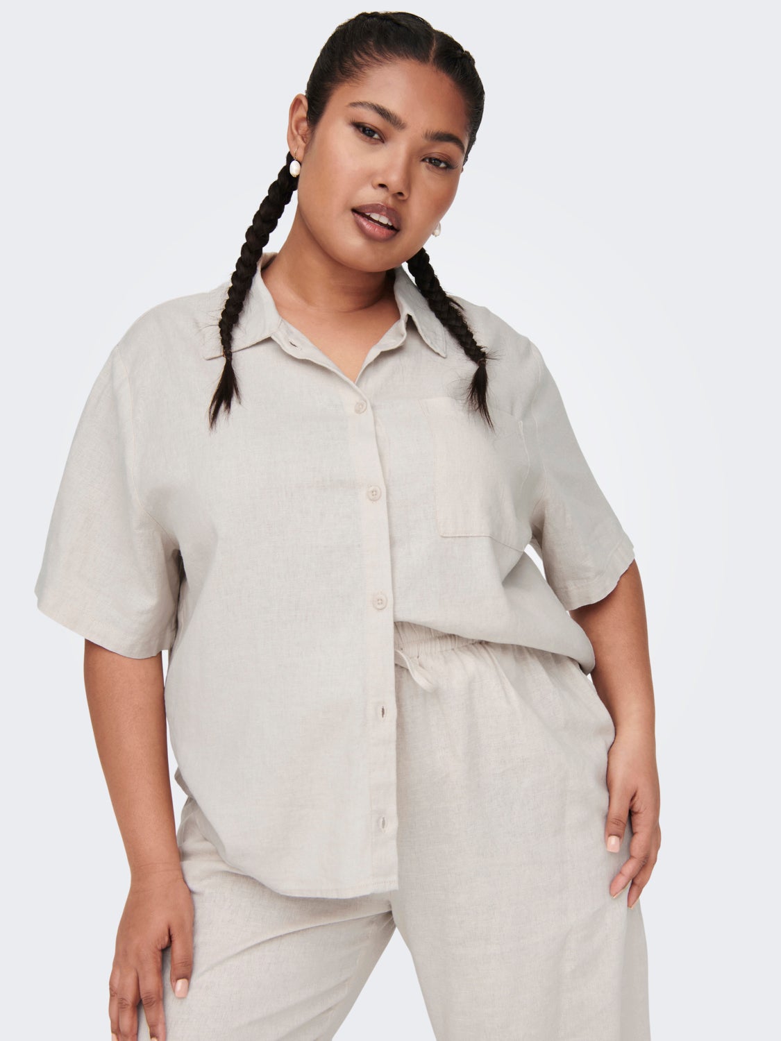 Curvy linen shirt