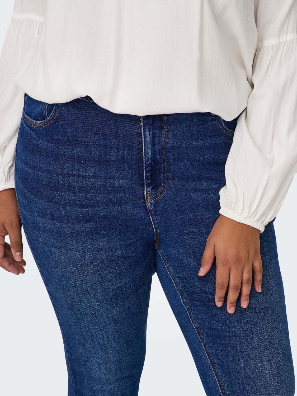 Straight Fit High waist Jeans