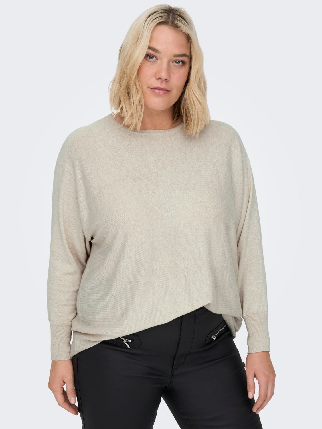 Curvy oversized Knitted Pullover