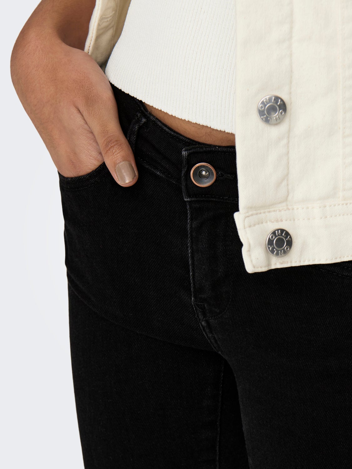 ONLCORAL LIFE SL SK POWER NOOS low-rise jeans