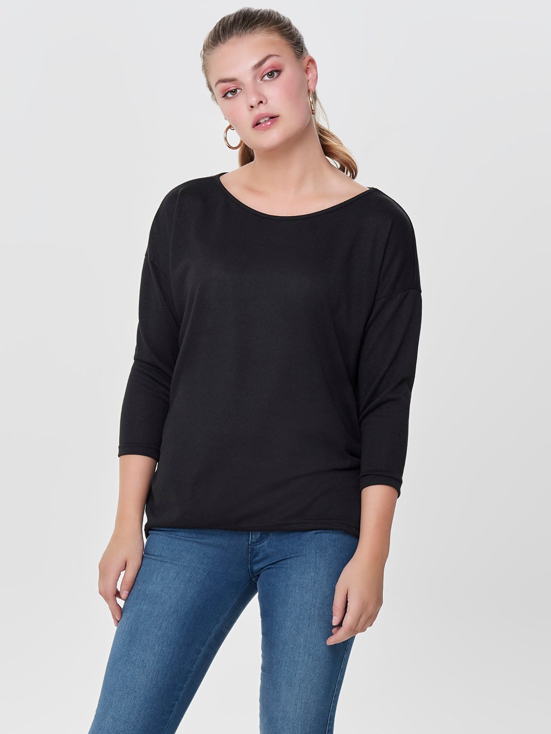 Loose Long Sleeved Top