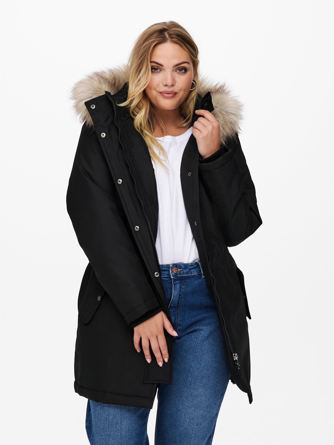 Curvy jacket with hood