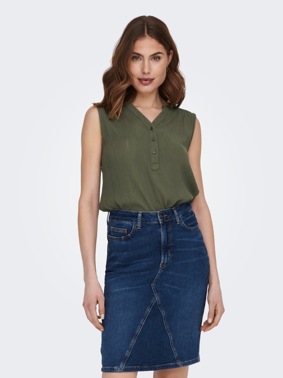 Long V-Neck Sleeveless Shirt