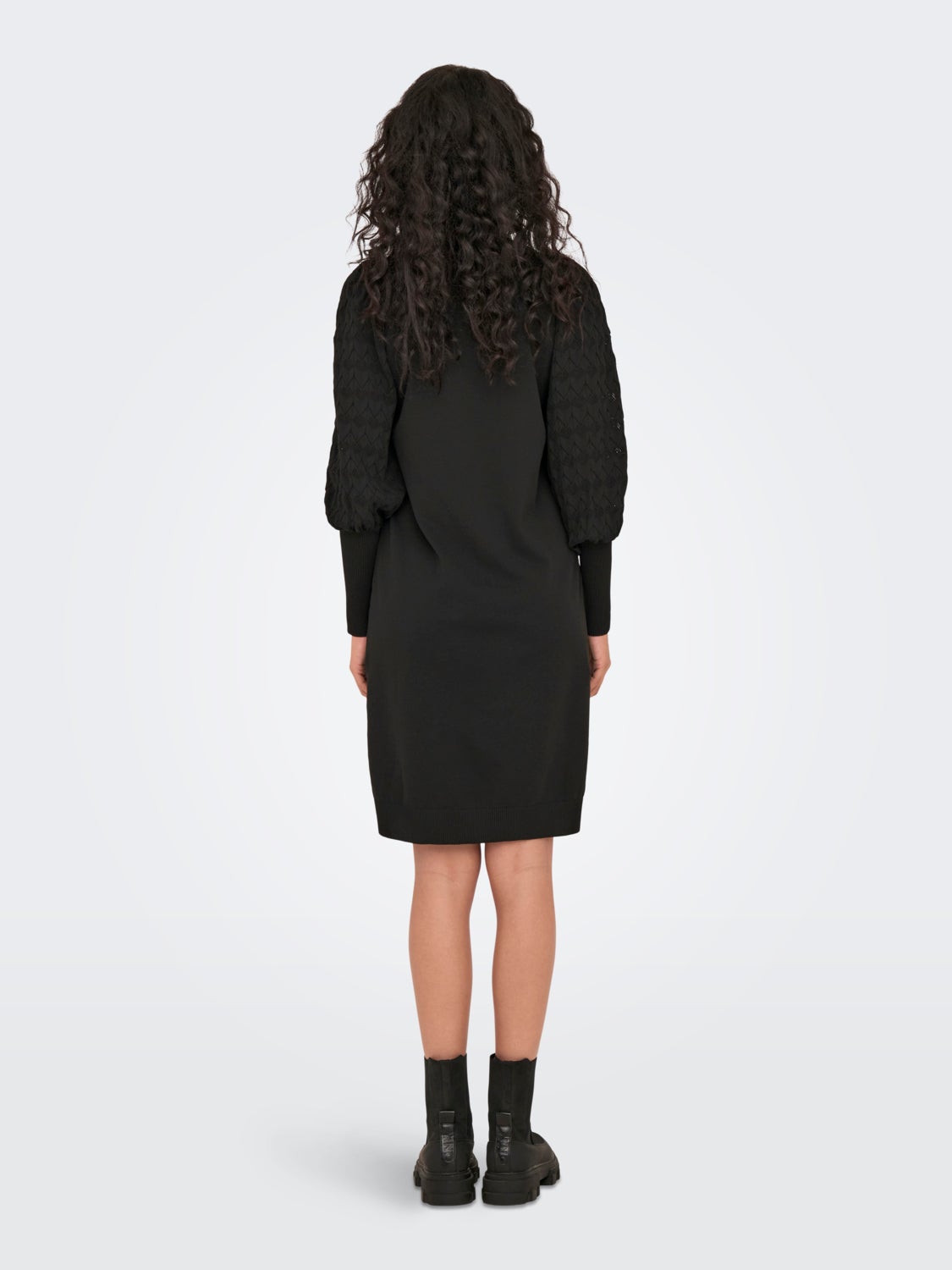 Midi o-neck dress