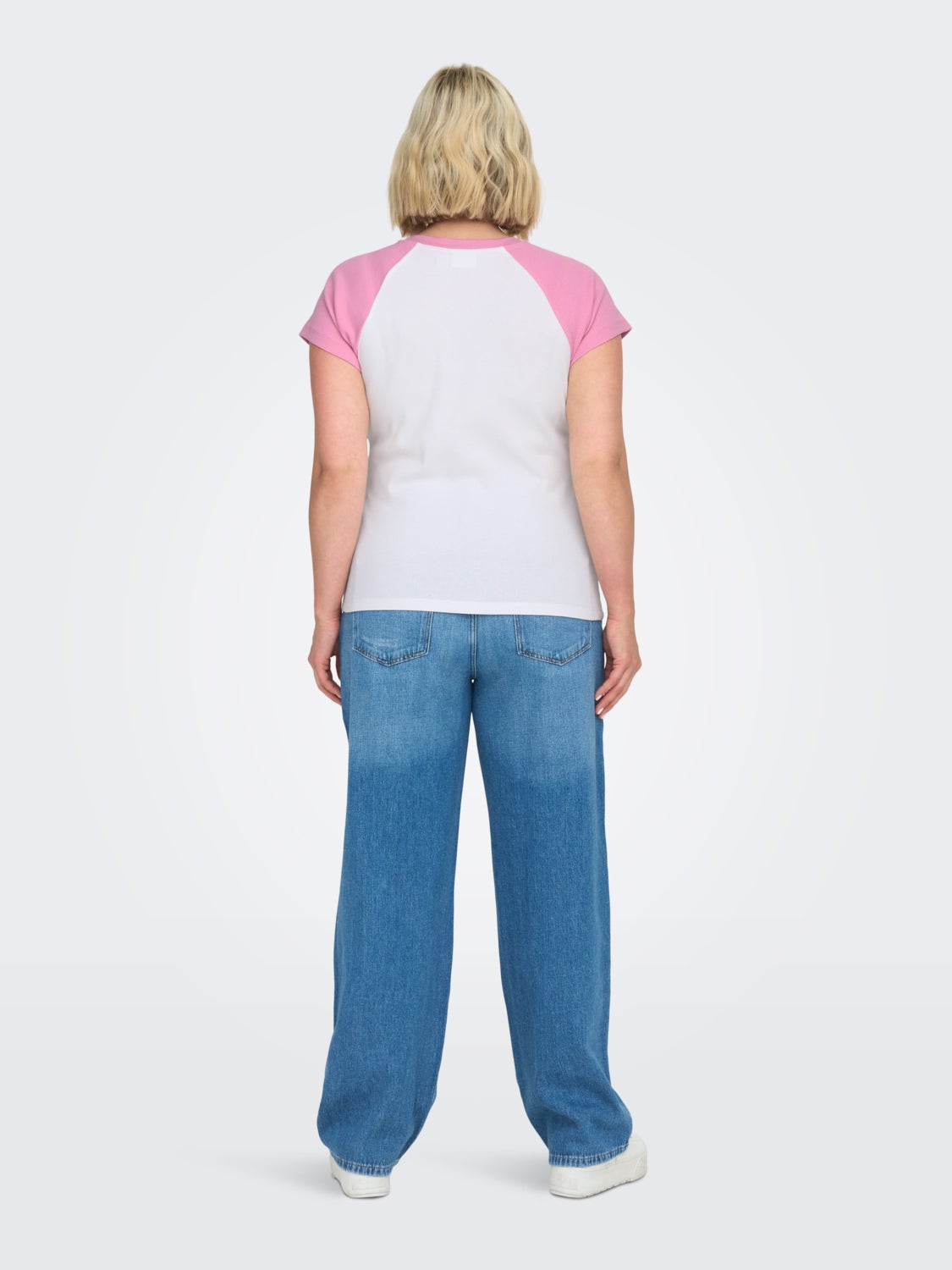 Curvy contrast color top