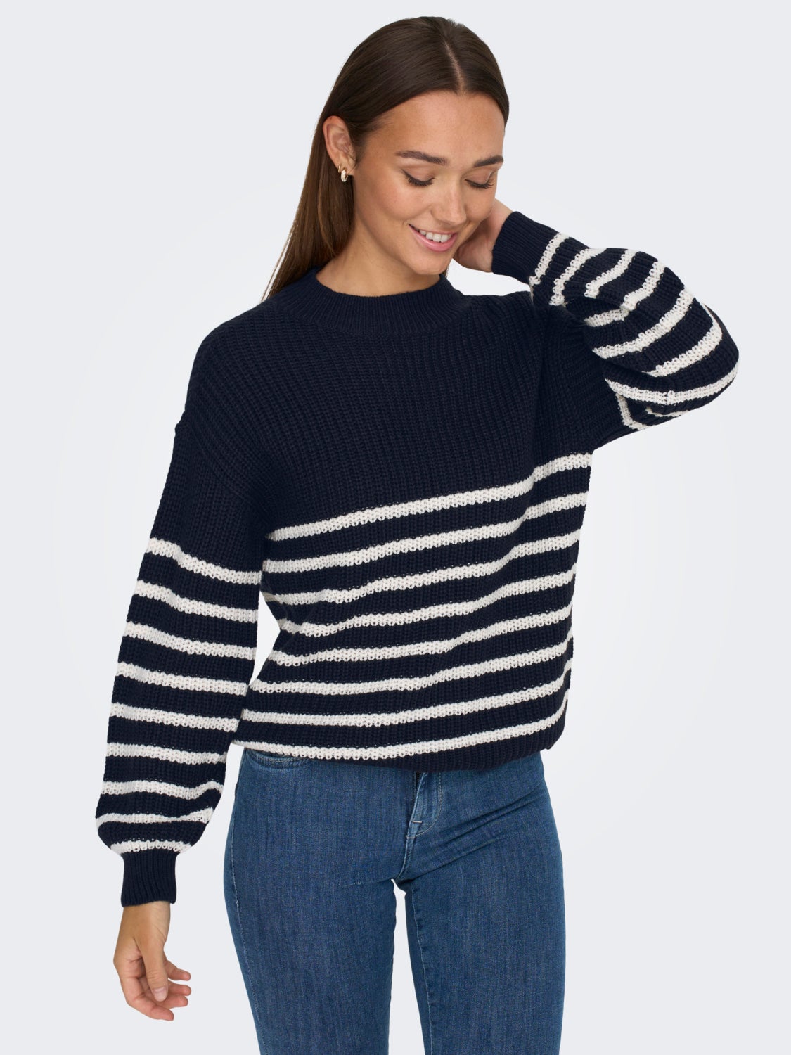 Striped knitted pullover