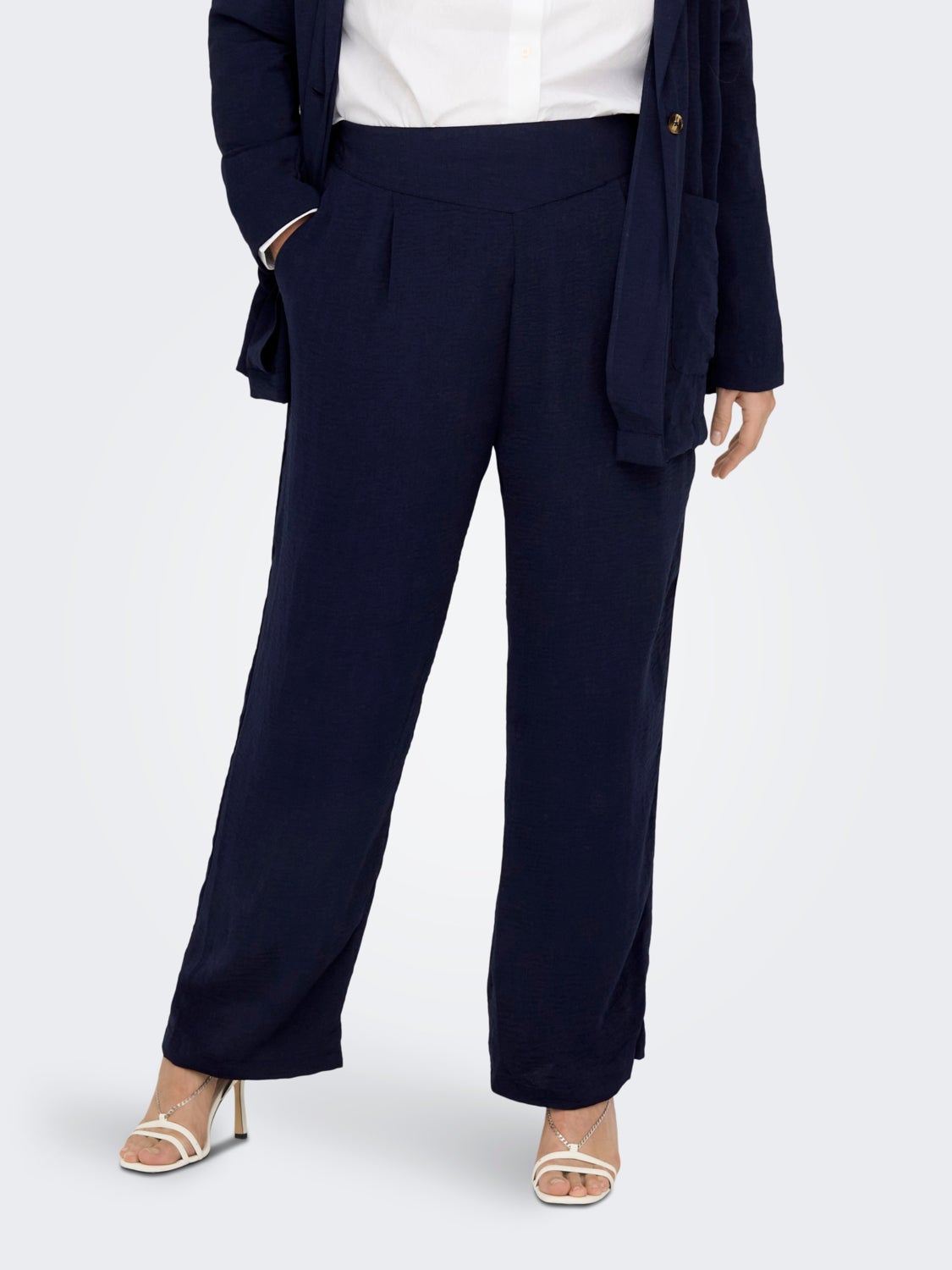 Curvy Regular Trousers