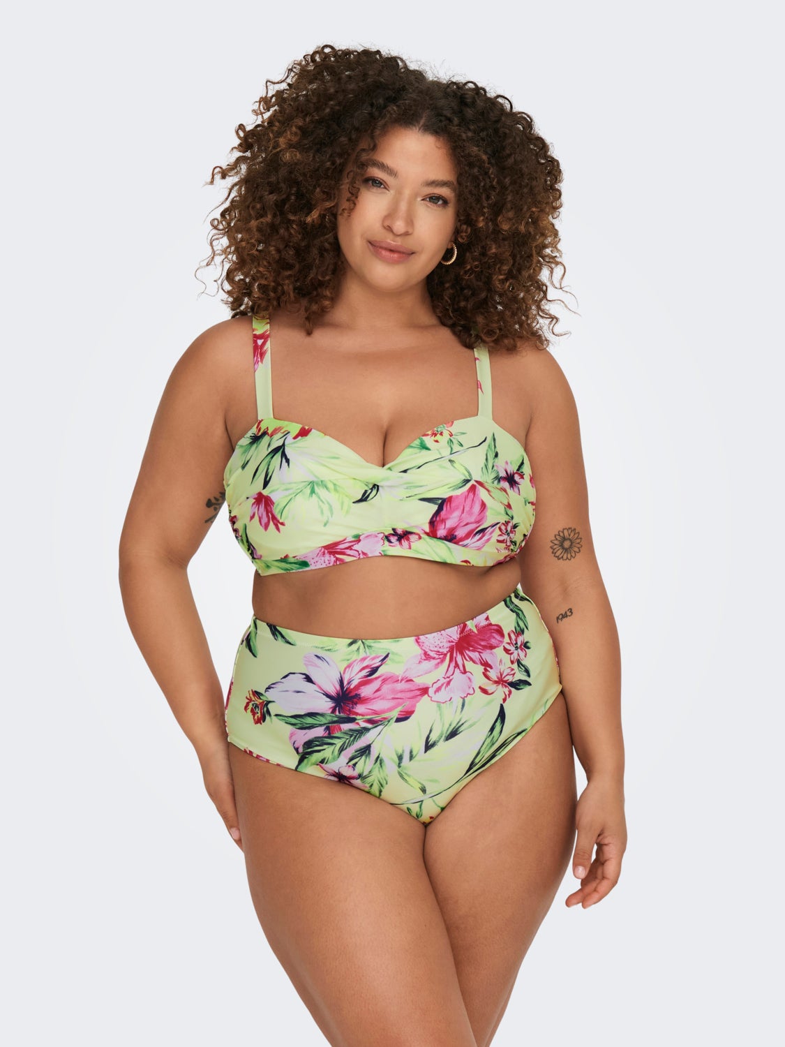 Curvy highwaisted Bikini Briefs