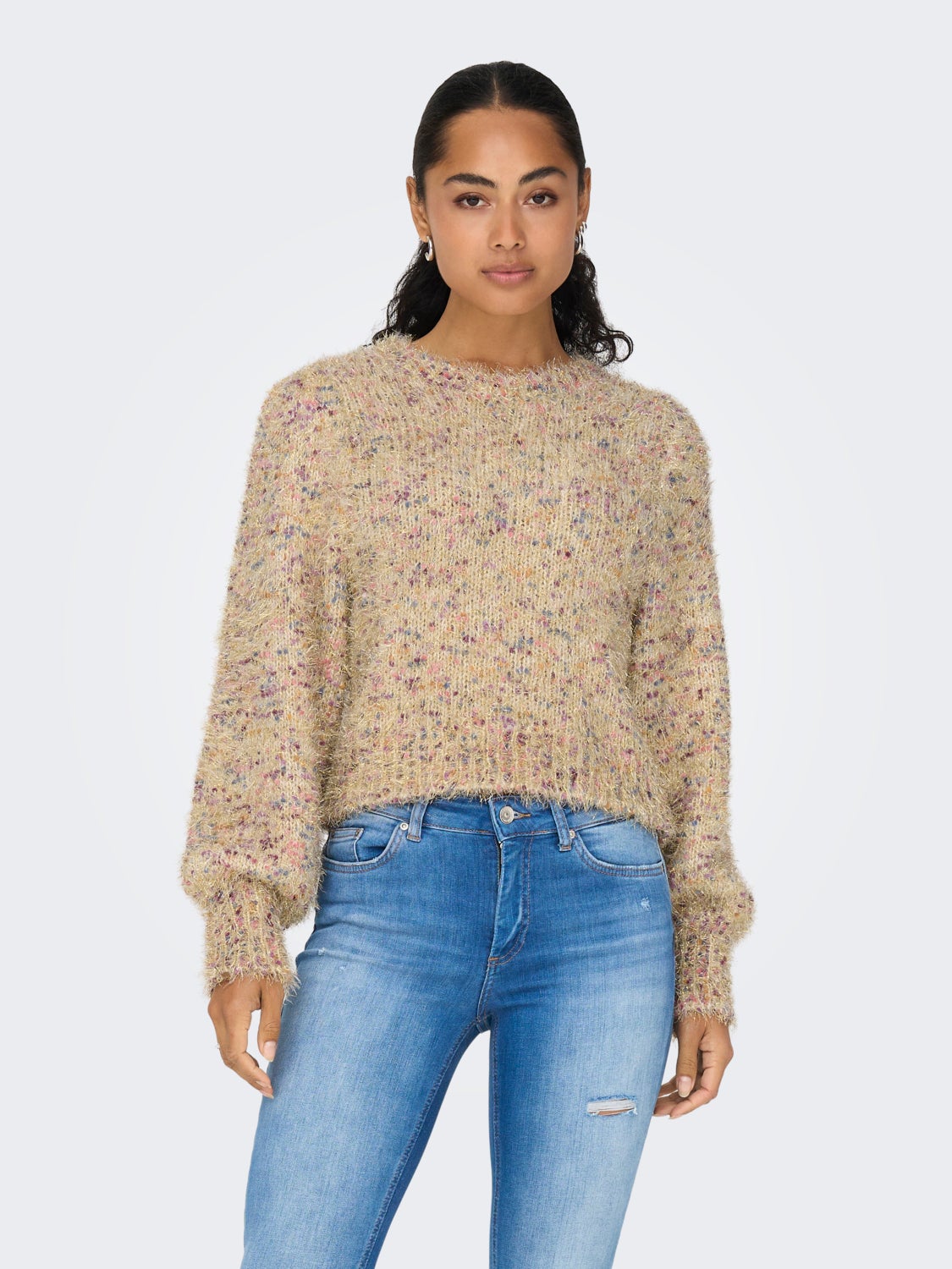 O-neck knitted pullover