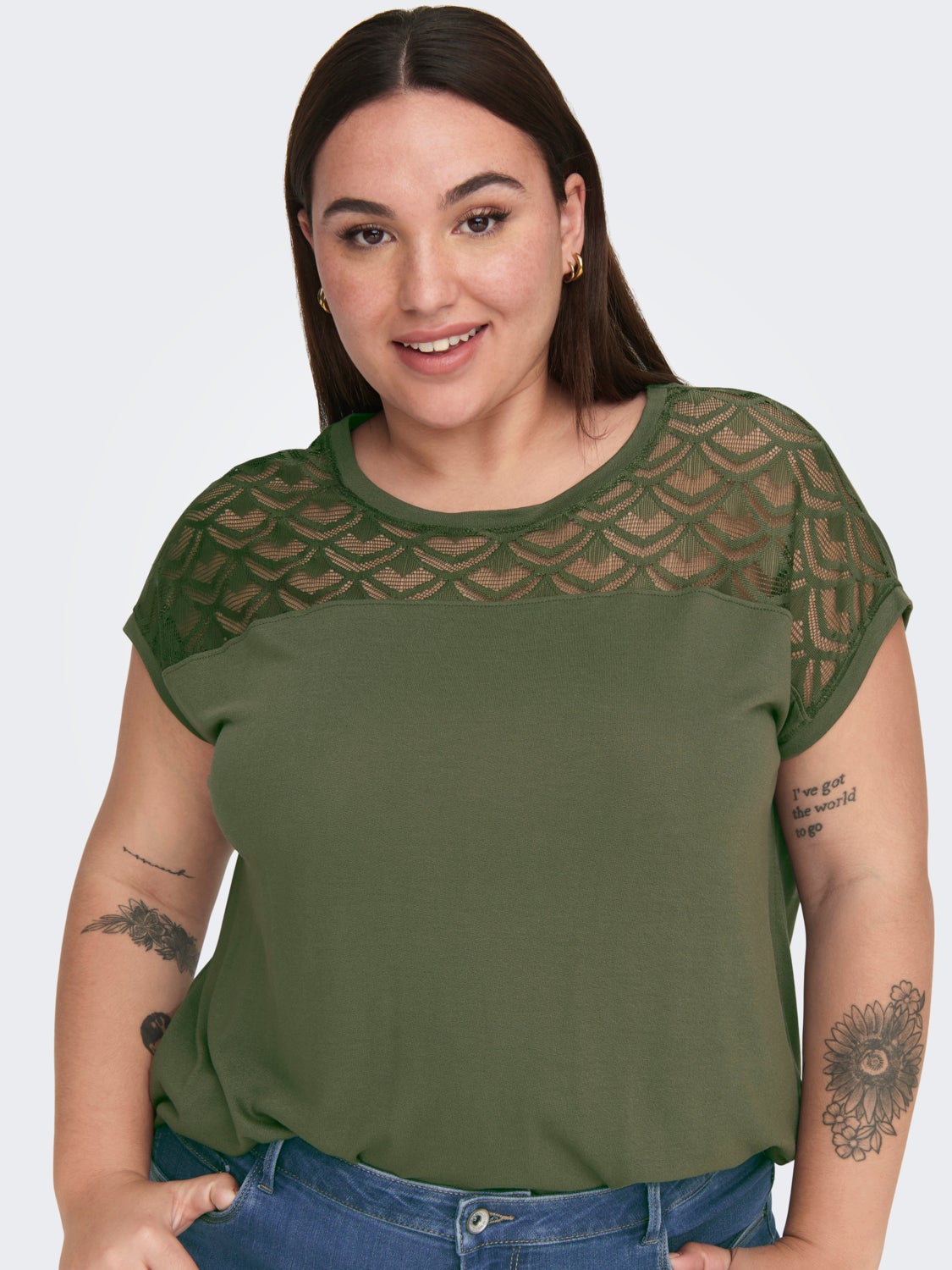 Curvy lace detail Top