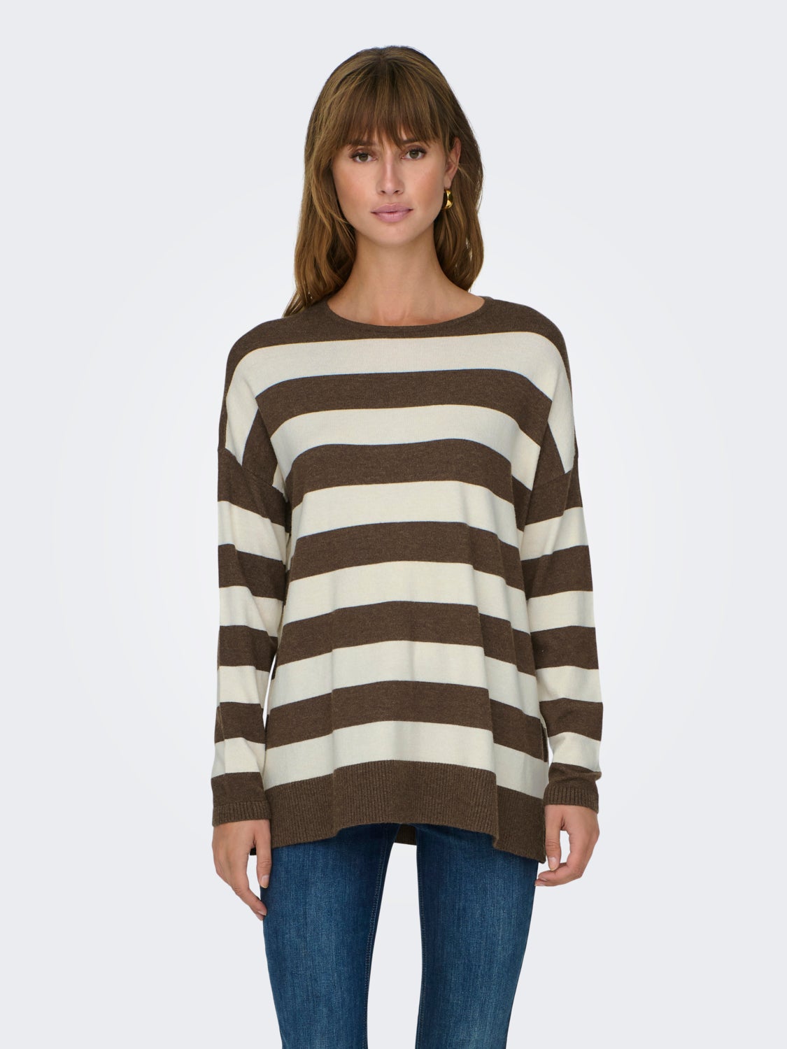 Knitted o-neck pullover