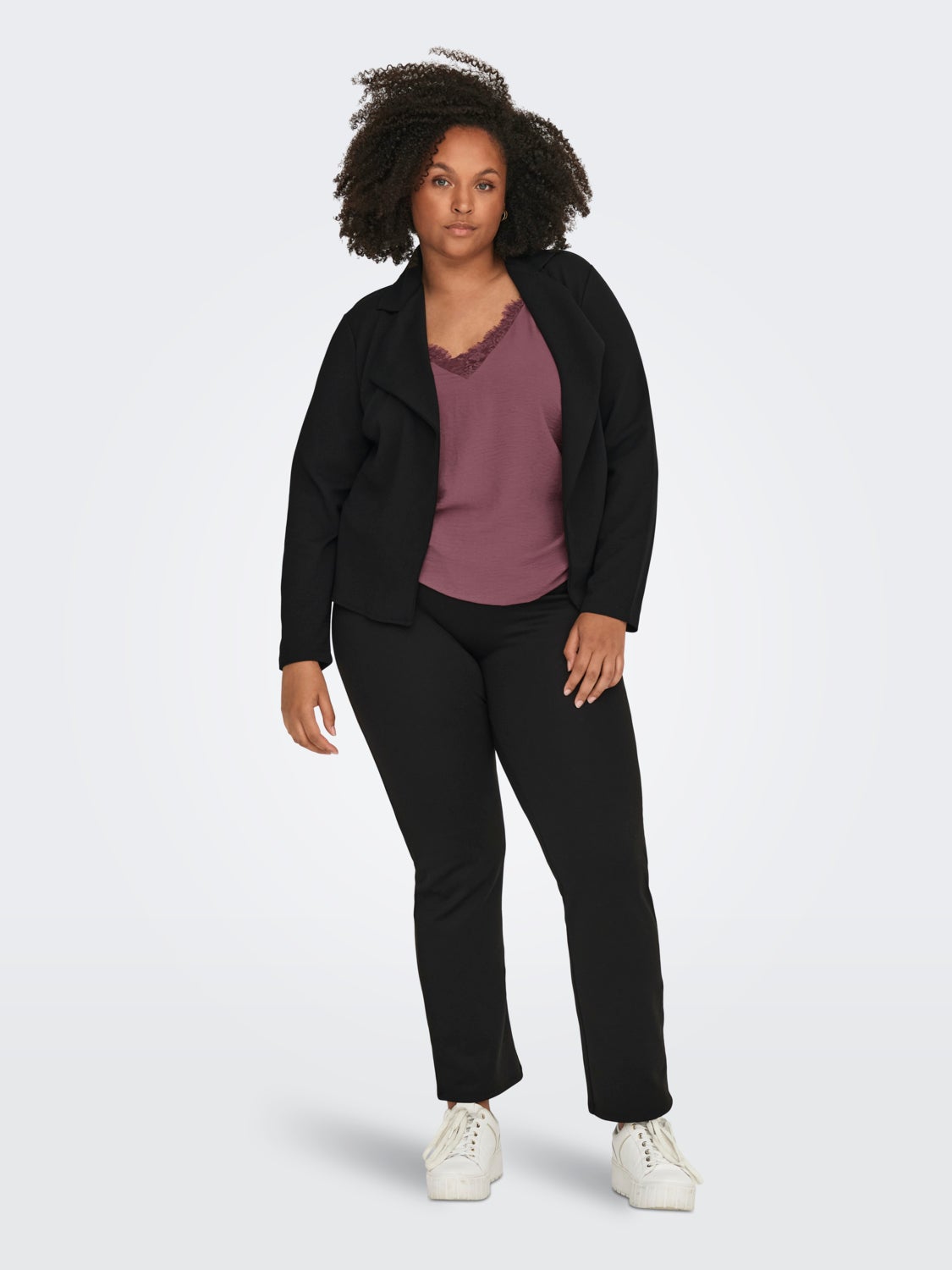 Curvy lace detailed strap top