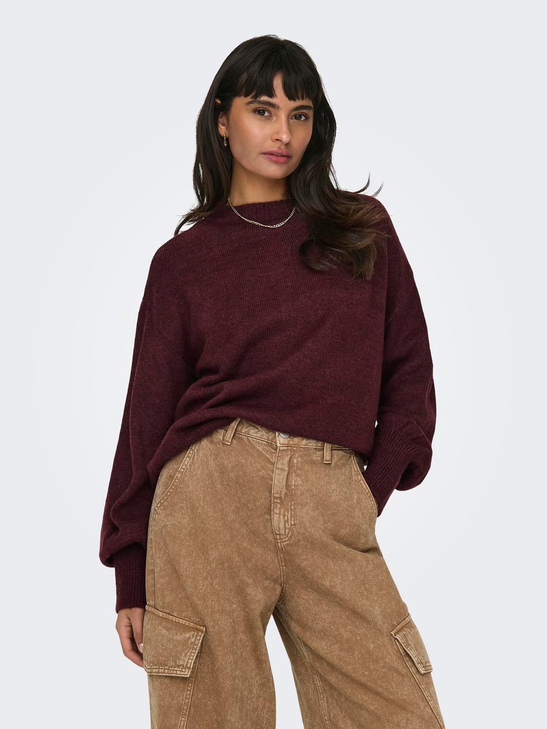 O-neck knitted pullover