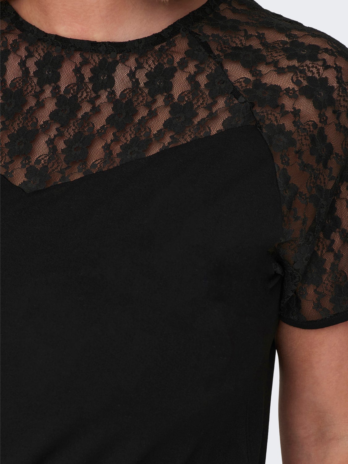 Curvy lace detail top