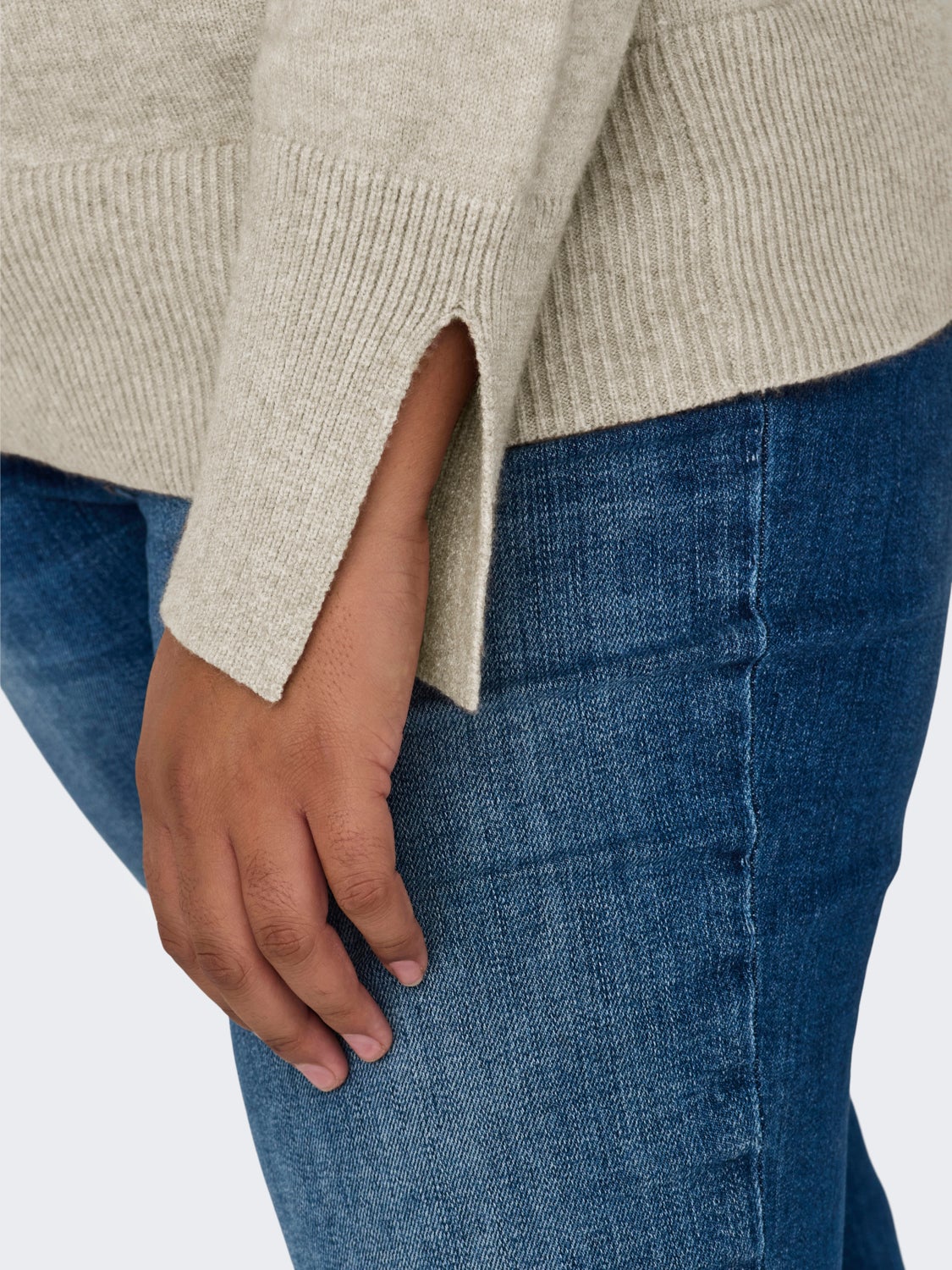 Curvy knit sweat with high neck