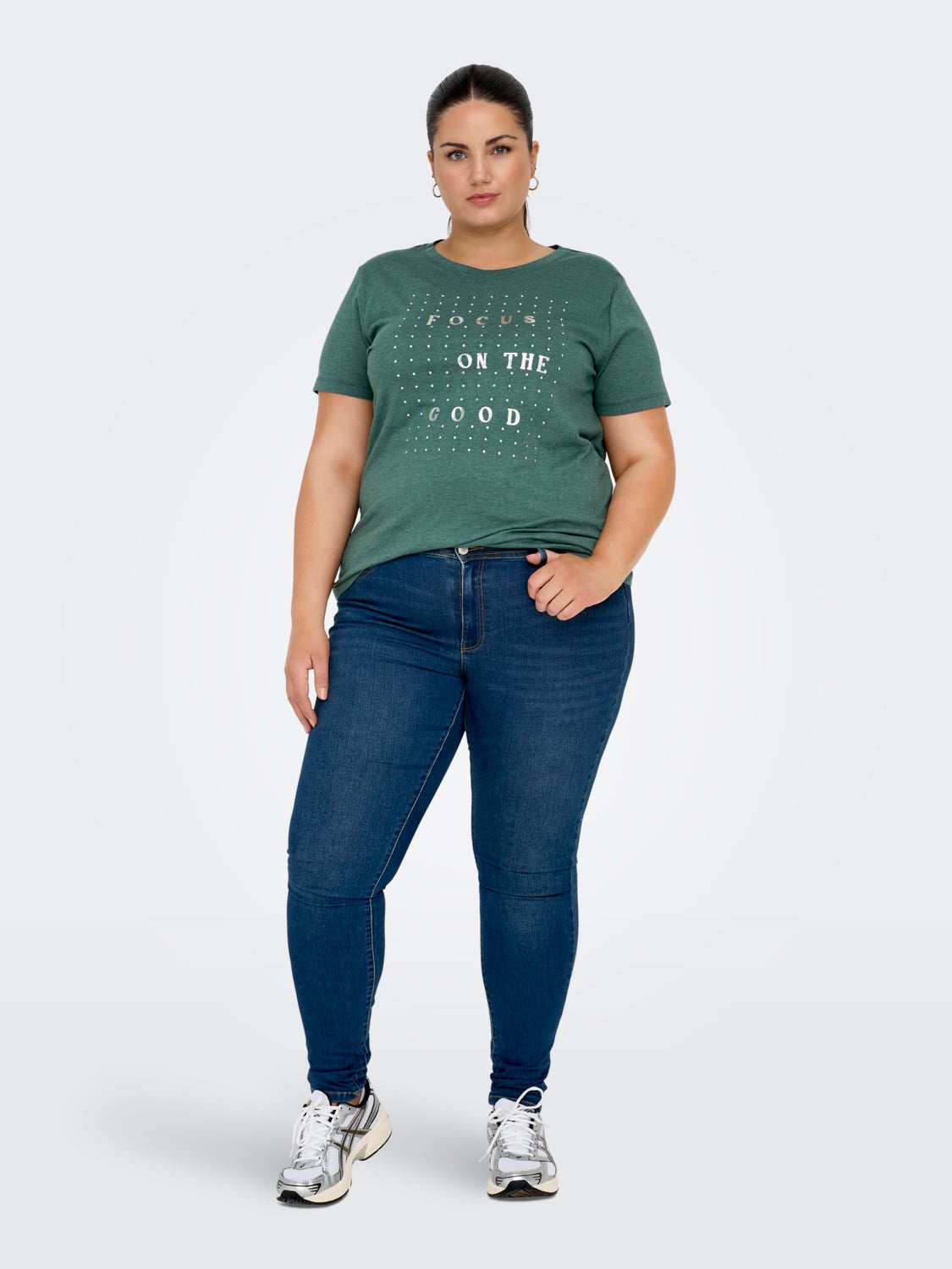 curvy o-neck t-shirt