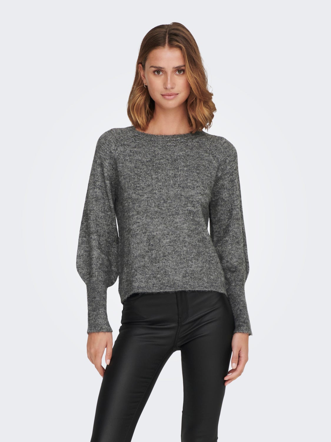 Button cuff Knitted Pullover
