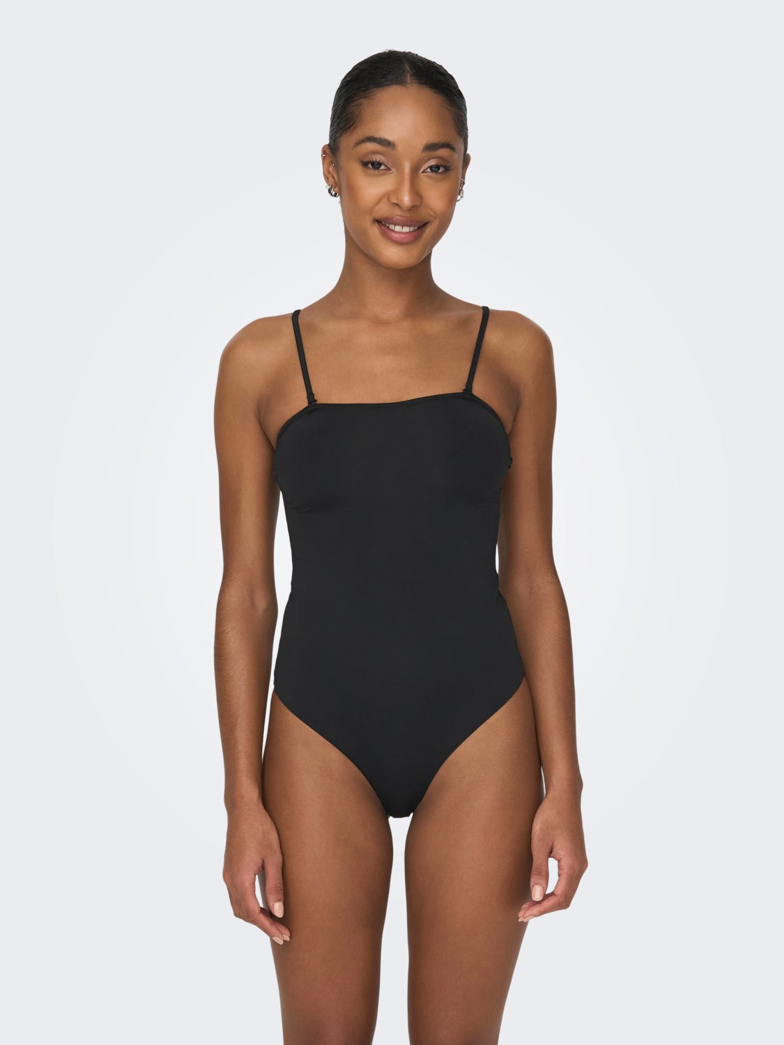 Swimsuit with adjustable straps
