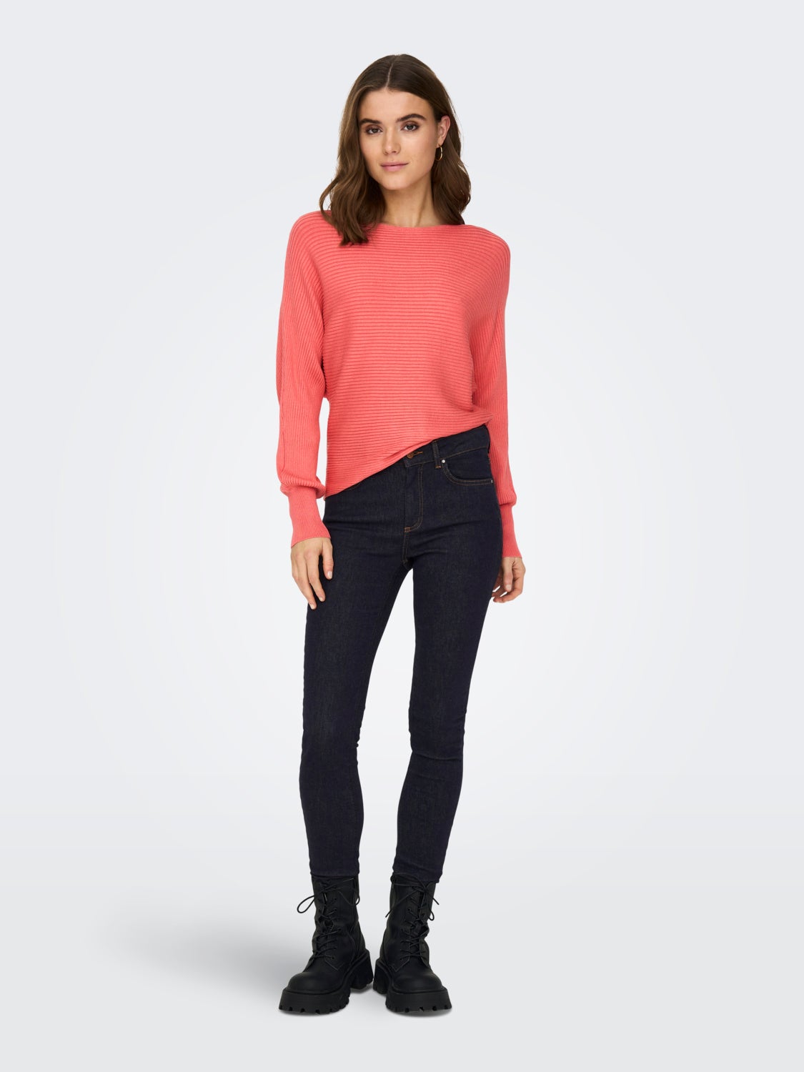 Short Knitted Pullover