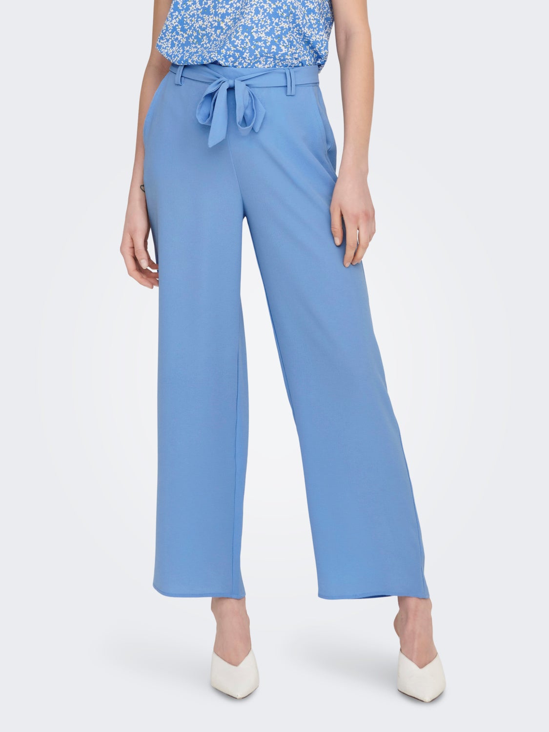 Solid colored Trousers