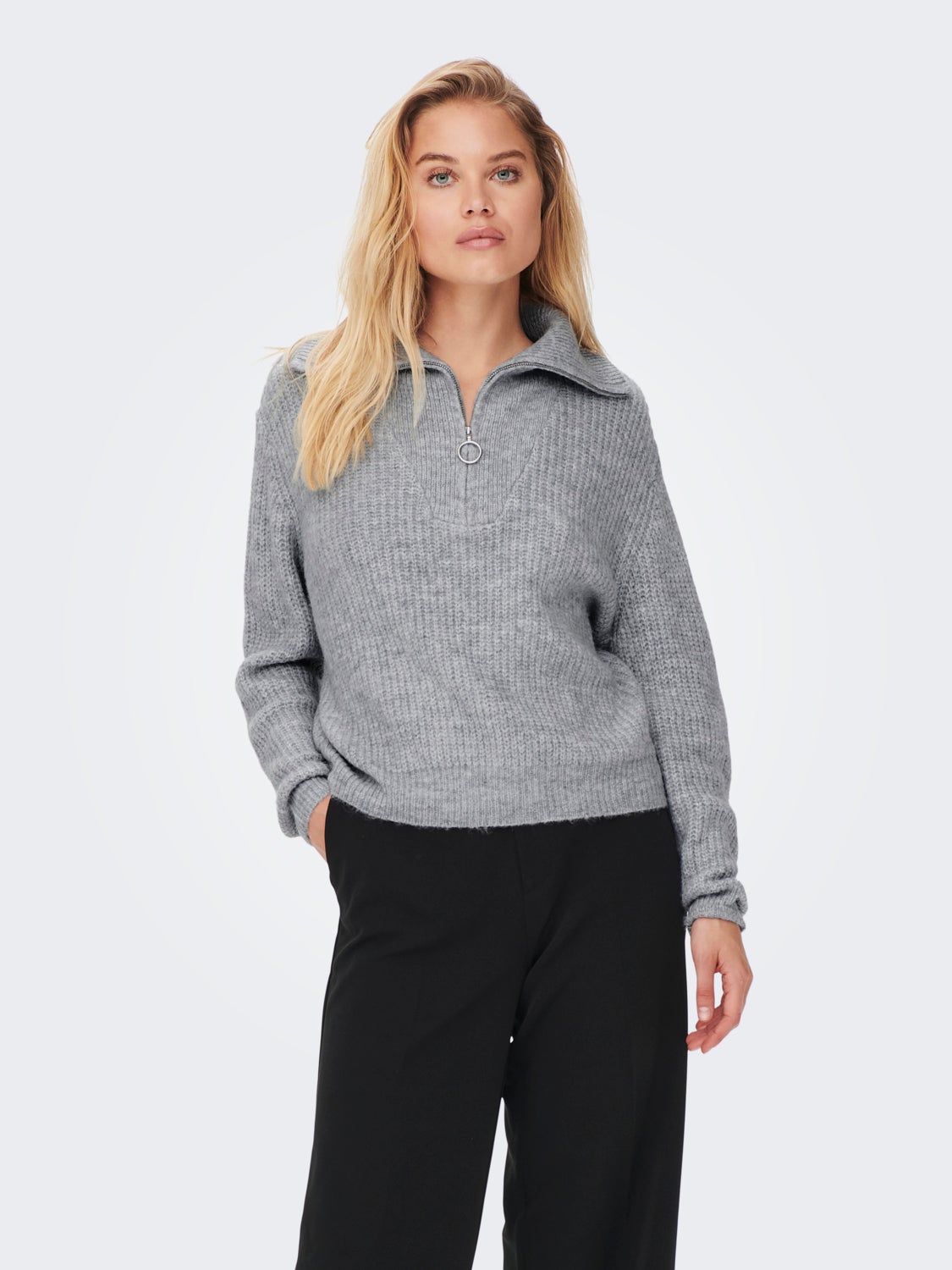 high neck Knitted pullover with zip