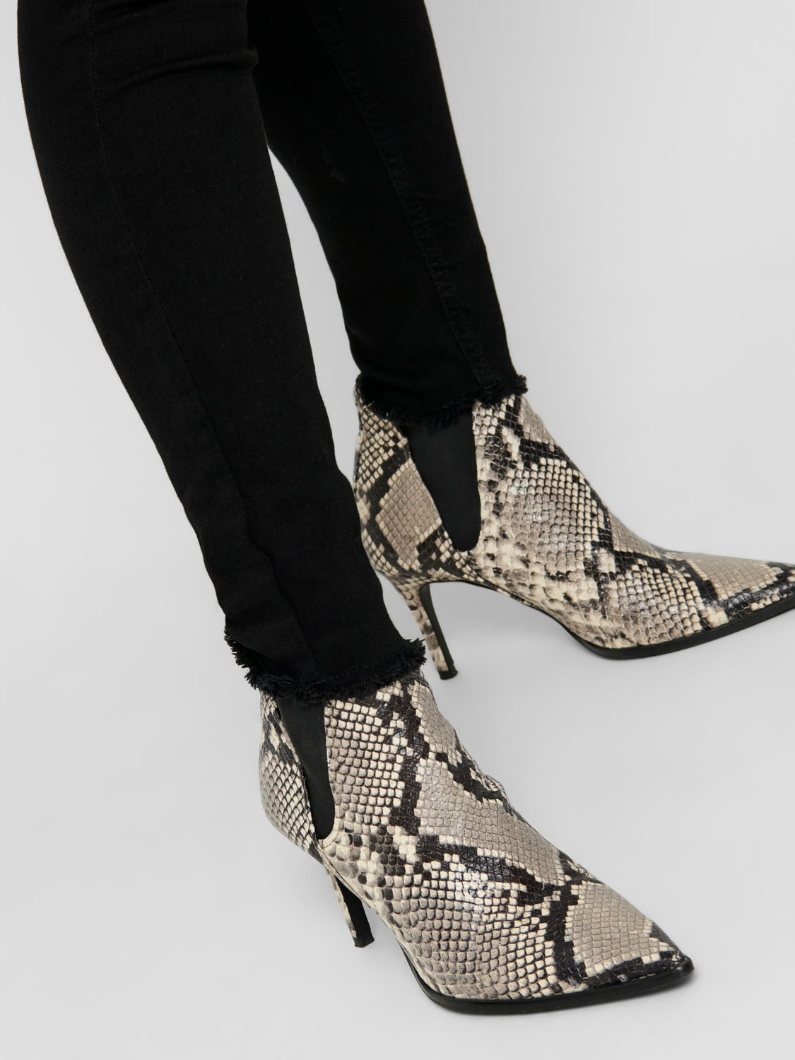 ONLBlush mid ankle Skinny fit jeans