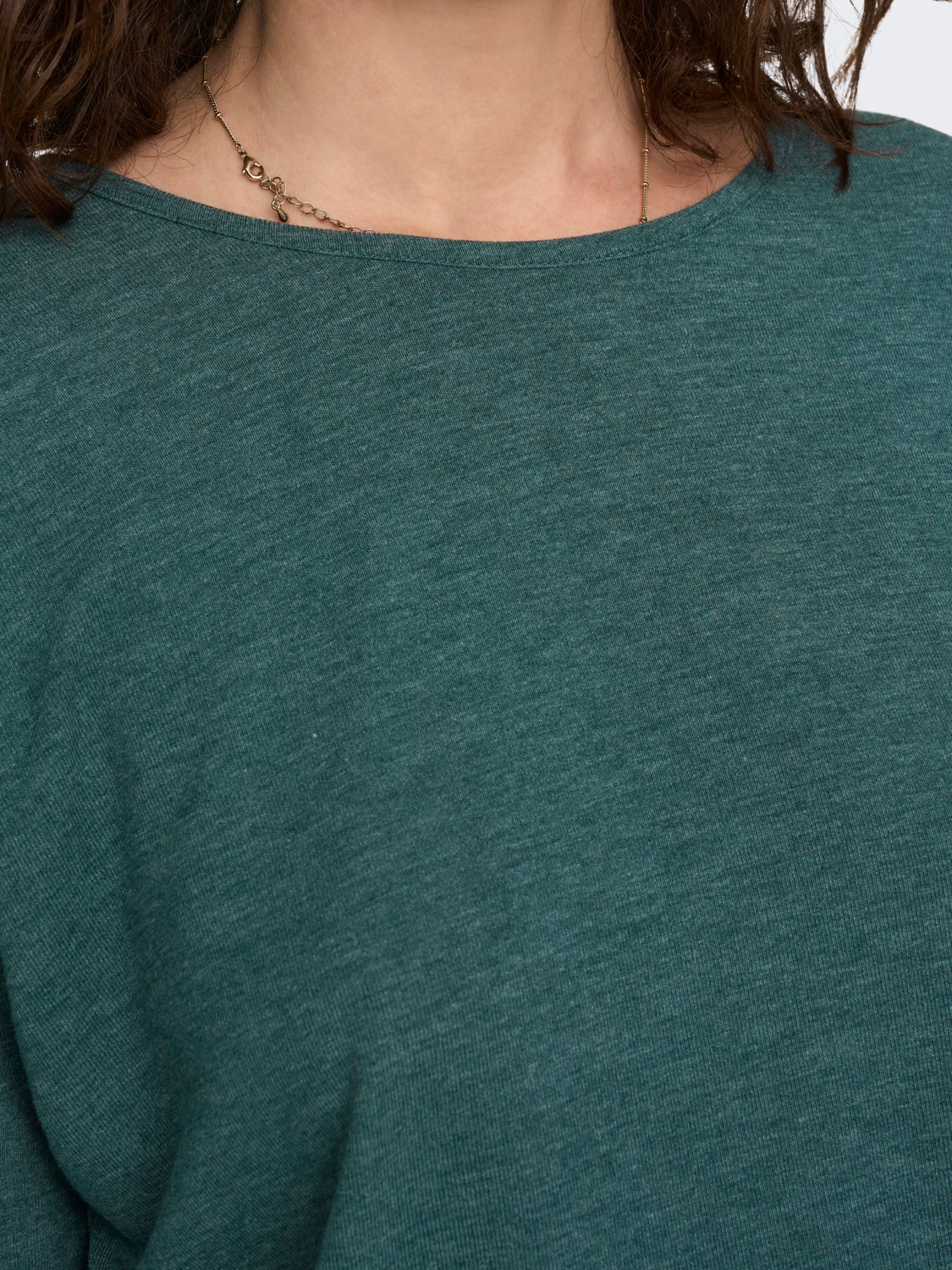 Loose fitted 3/4 sleeved top