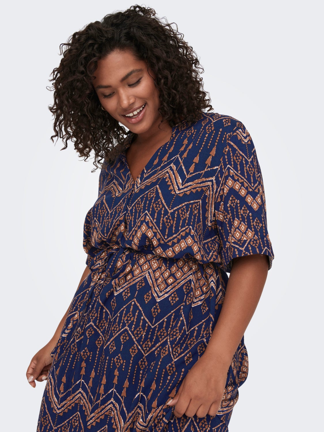 Curvy short sleeve midi dress