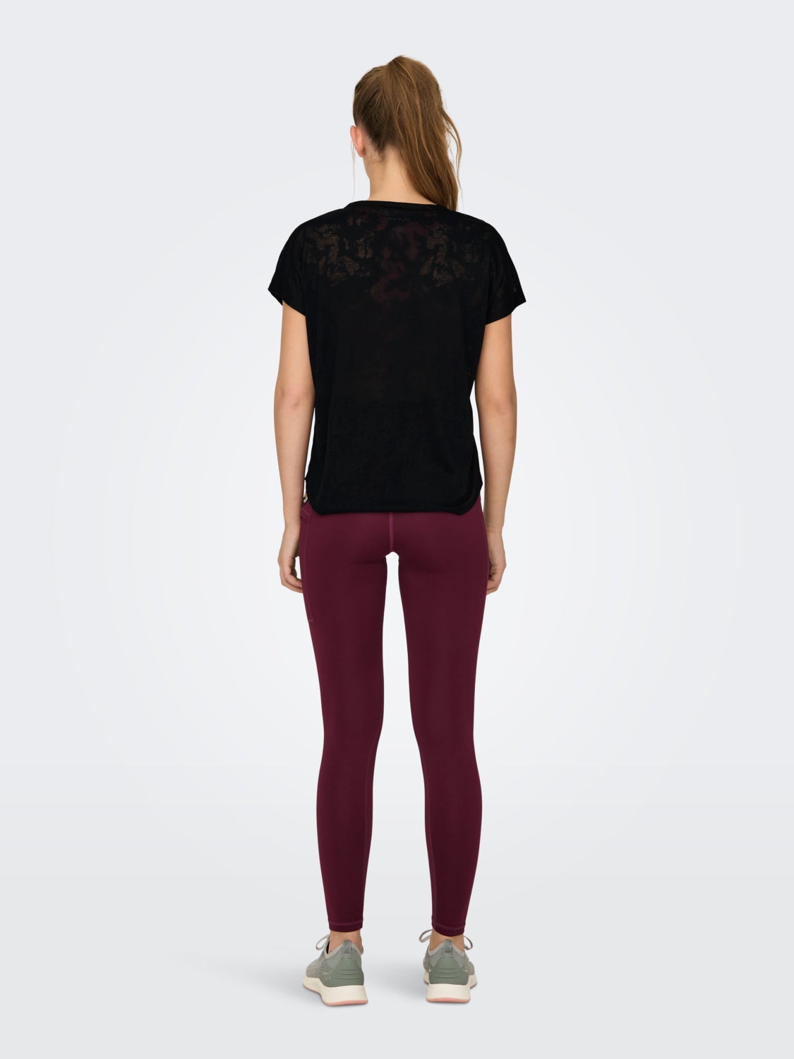 Short sleeve training top