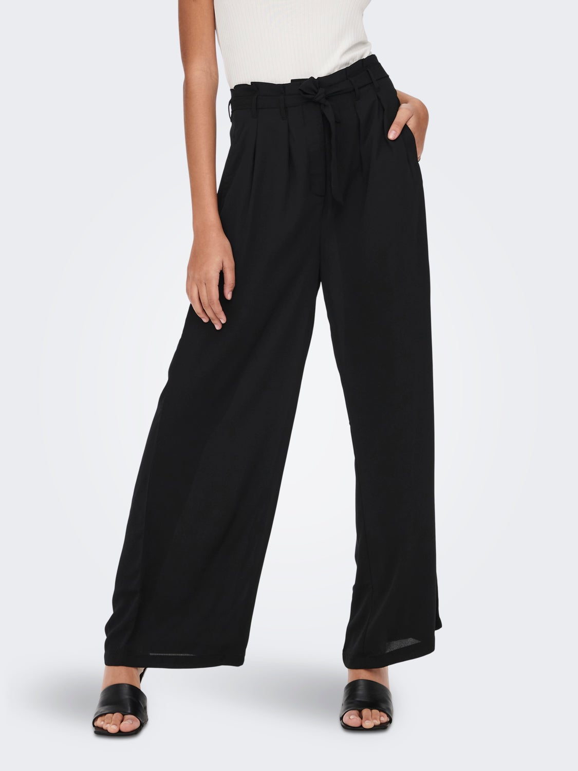 Loose fitted Trousers