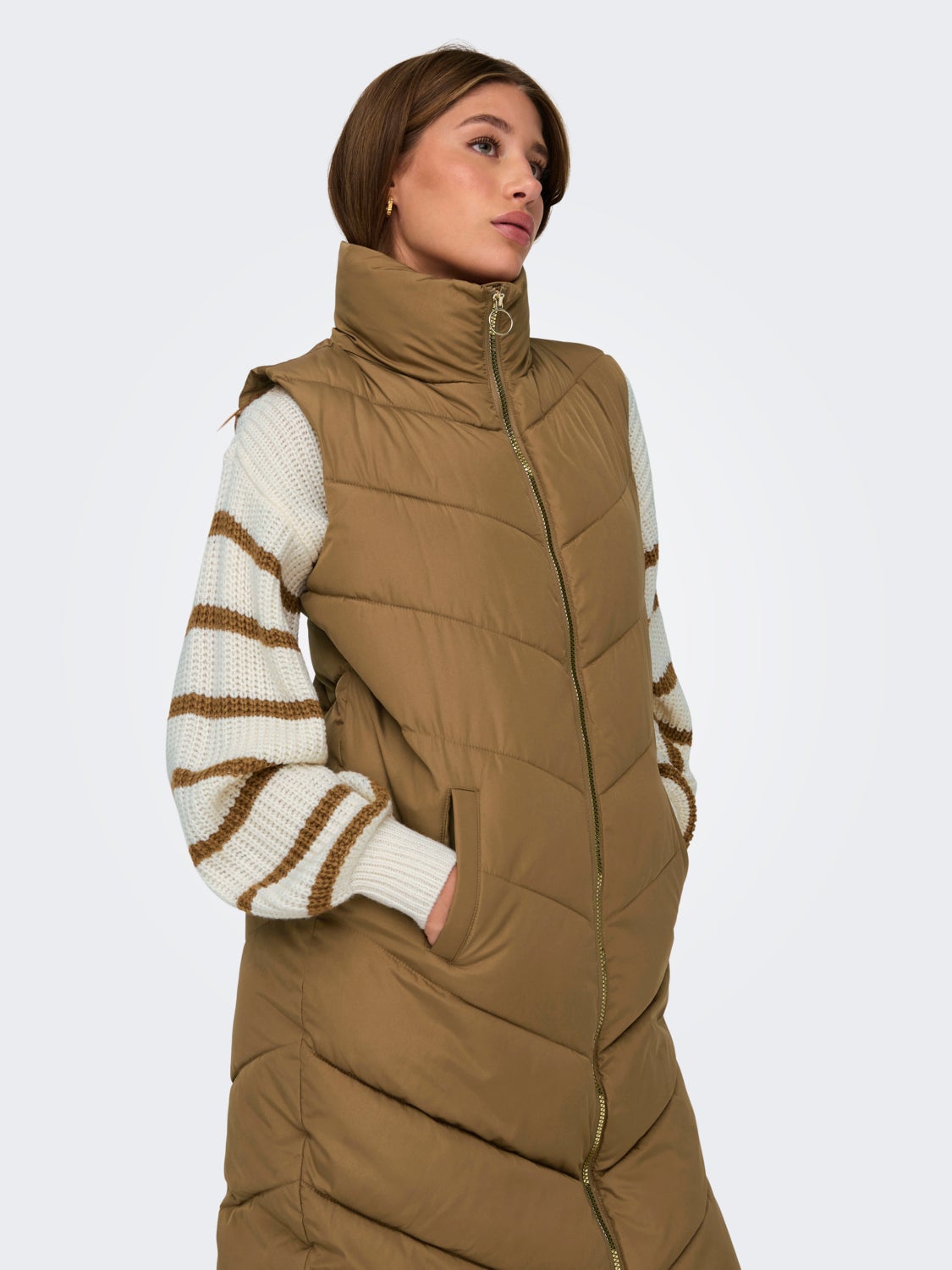 Long vest with high neck