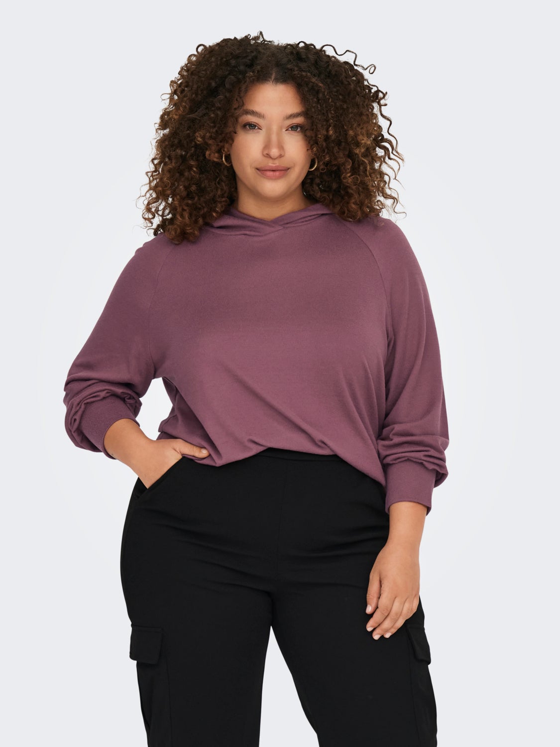 Curvy solid color hoodie