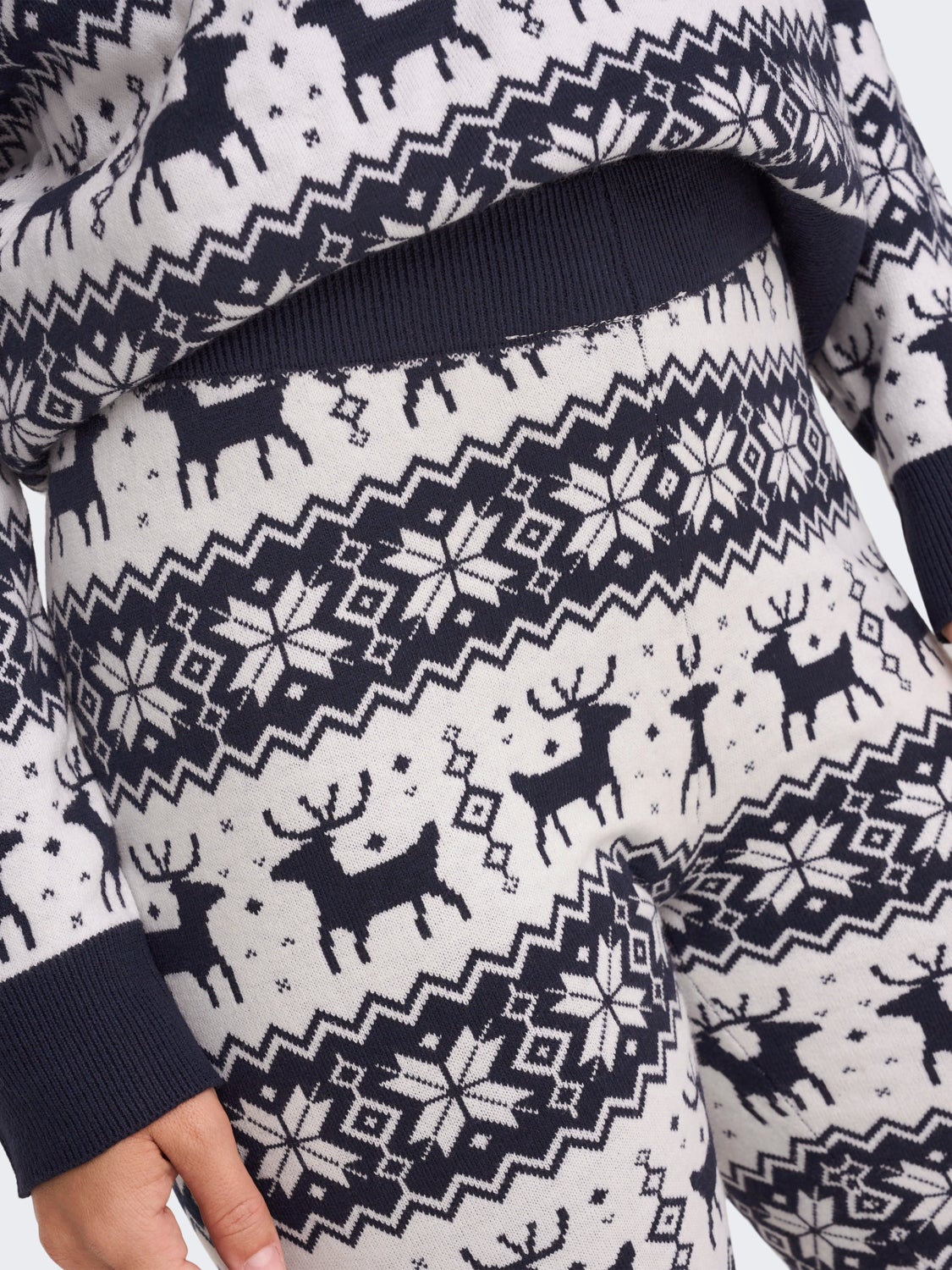 Knitted X-mas Trousers