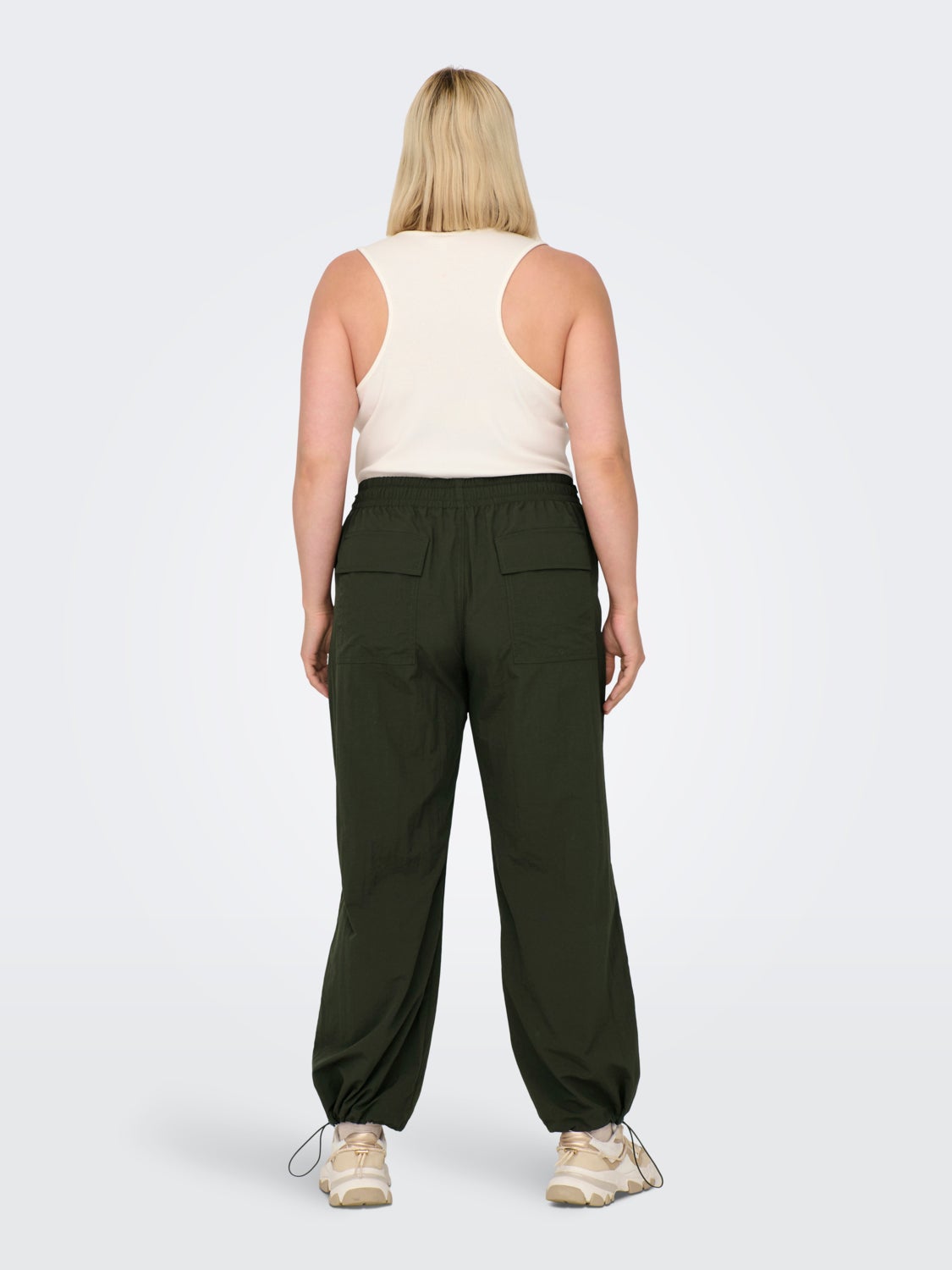 CURVY PANTS WITH MIDDLEHIGH WAIST