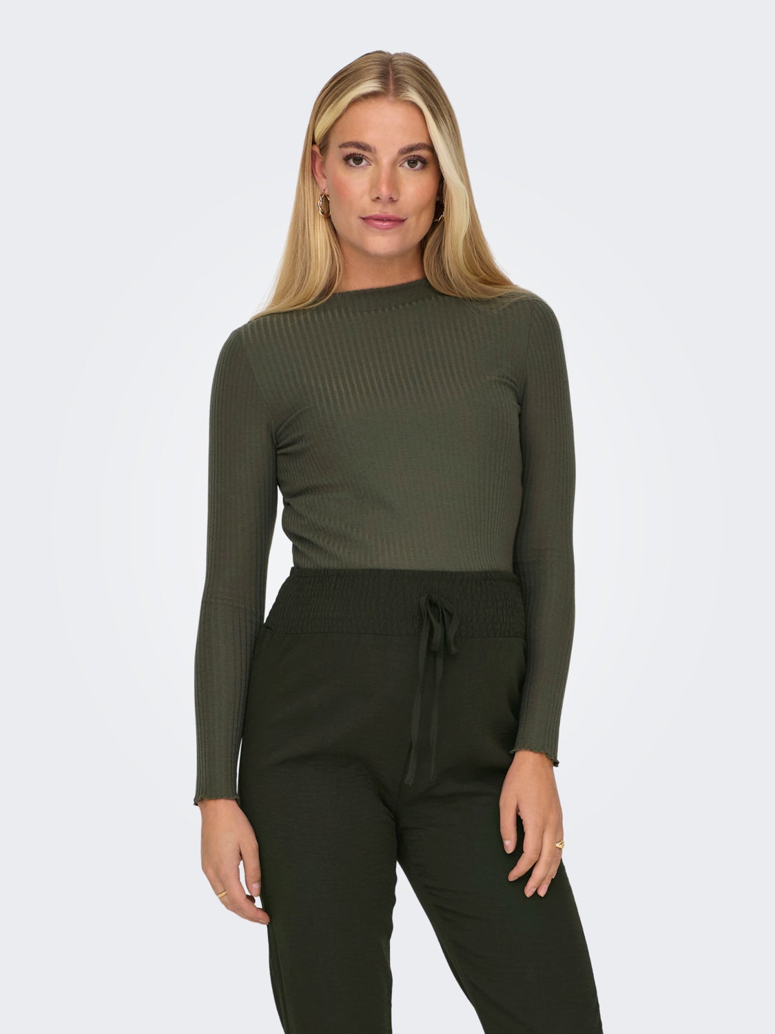 Mama high neck Top