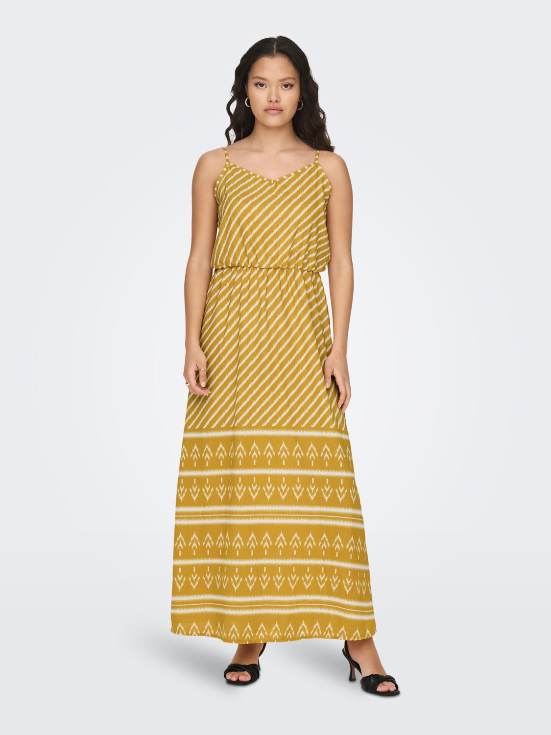 Maxi v-neck dress