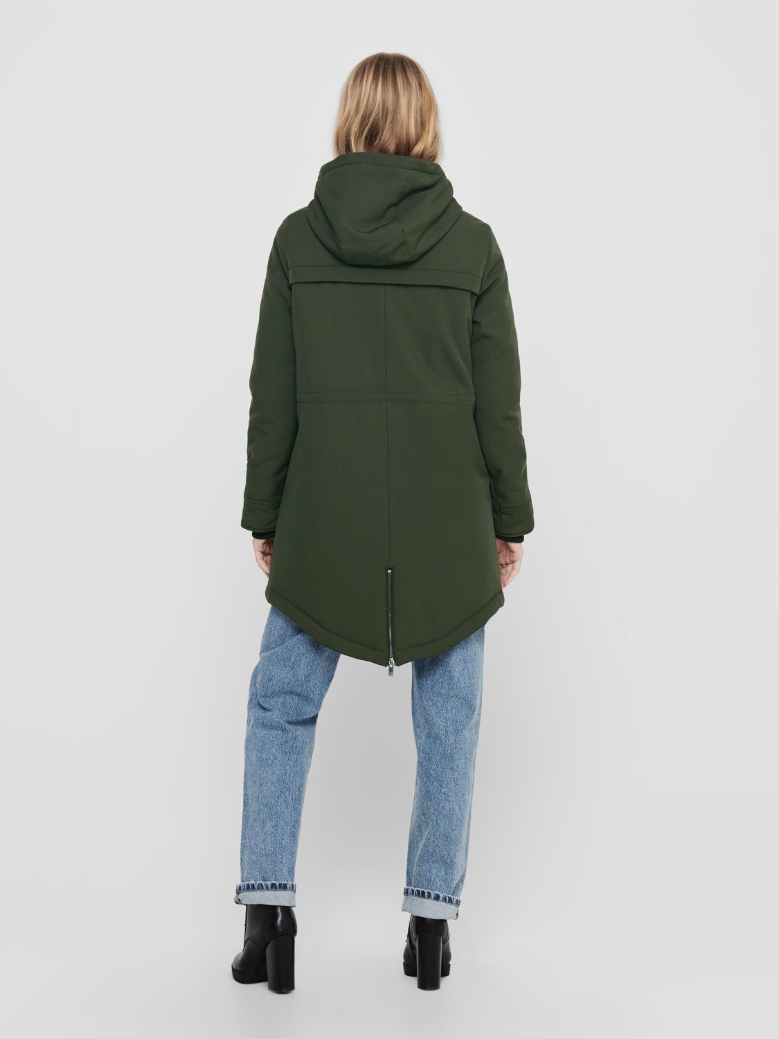 Long jacket with pockets