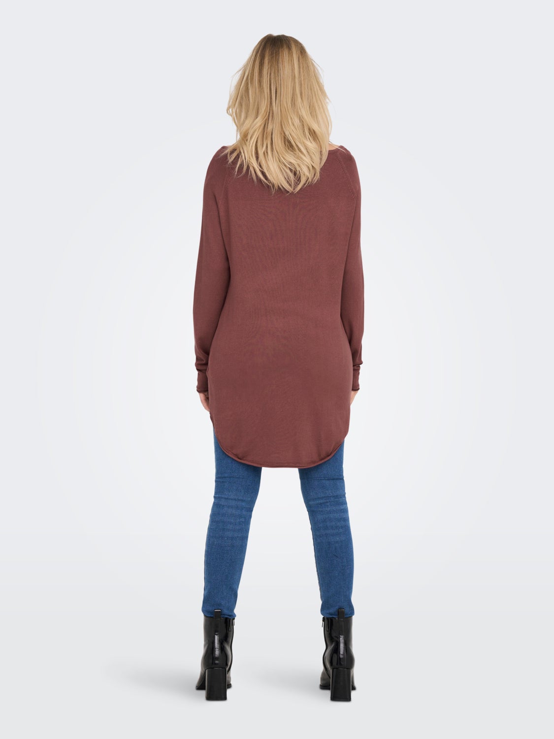 Long Knitted Pullover